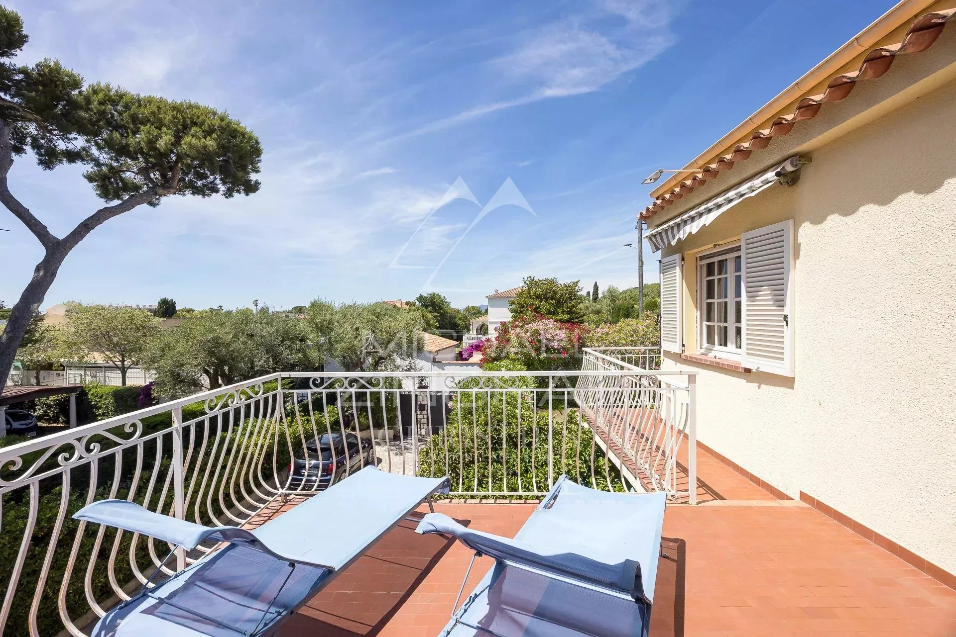 Cap d’Antibes – Élégante villa au calme absolu, à quelques pas des plages de la Garoupe - 10