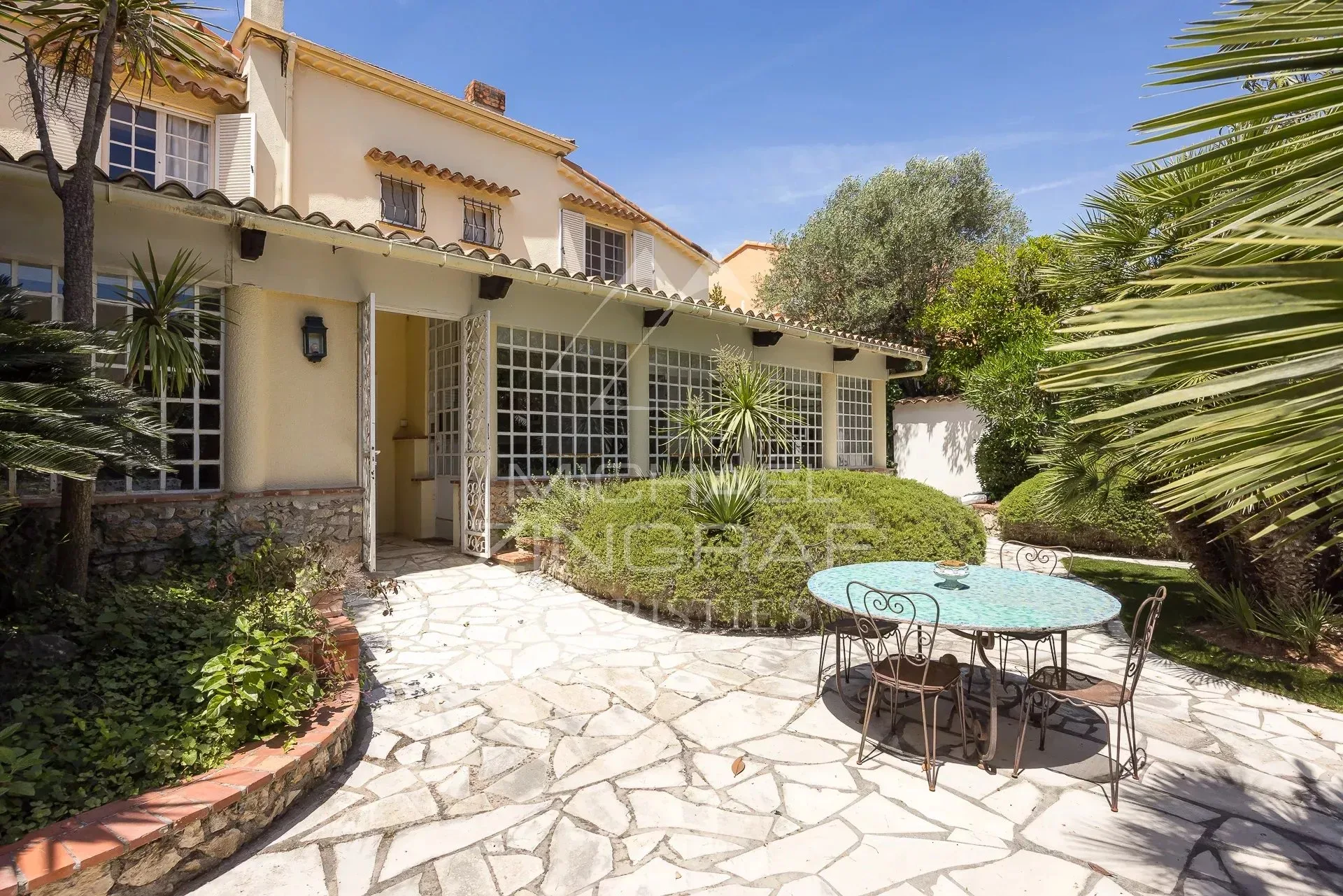 Cap d’Antibes – Élégante villa au calme absolu, à quelques pas des plages de la Garoupe - 21