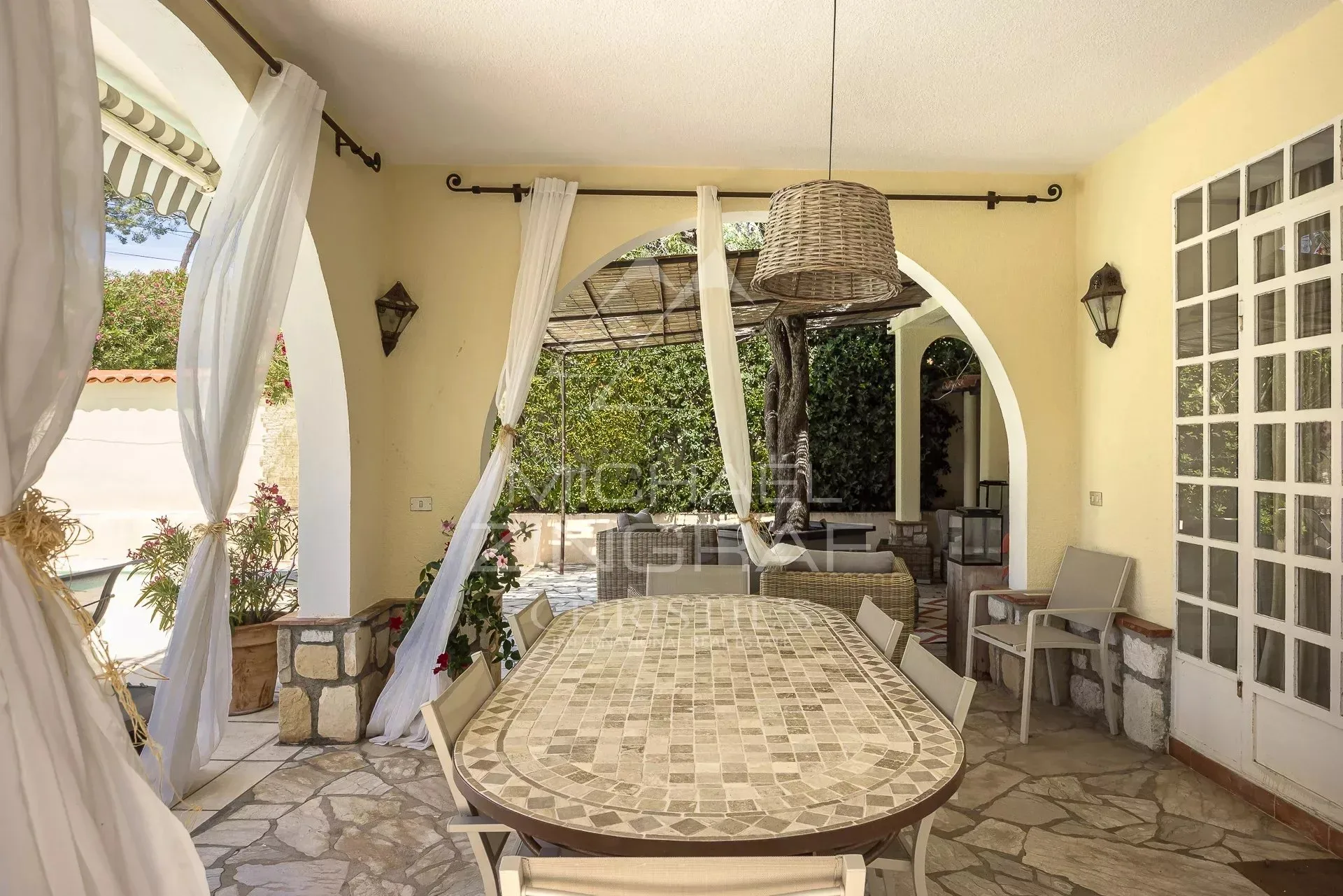 Cap d’Antibes – Élégante villa au calme absolu, à quelques pas des plages de la Garoupe - 24