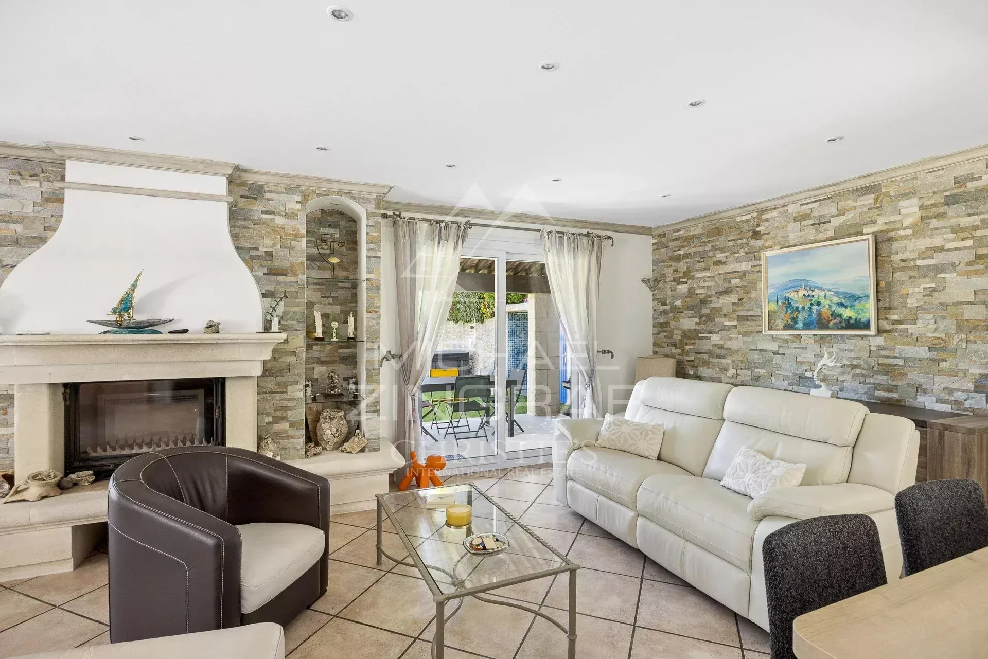 Cagnes-sur-Mer – Villa familiale avec piscine et aperçu mer - 4