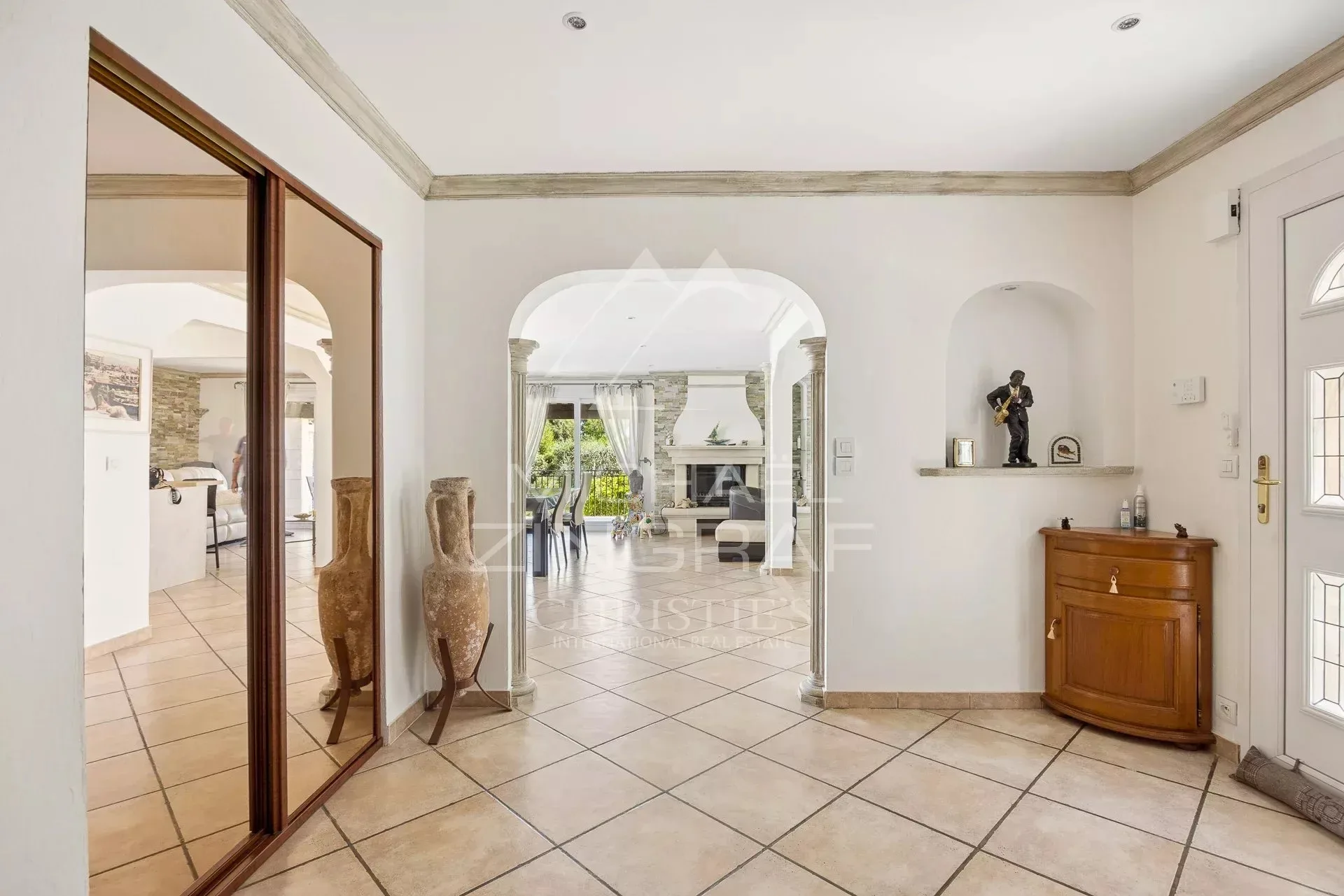 Cagnes-sur-Mer – Villa familiale avec piscine et aperçu mer - 10