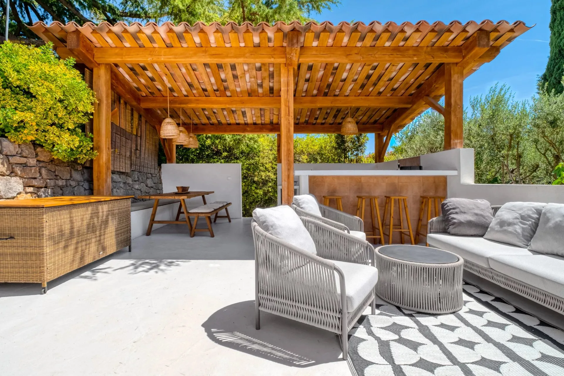 Mougins - Villa provençale rénovée avec vue panoramique jusqu'à l'Estérel - 16