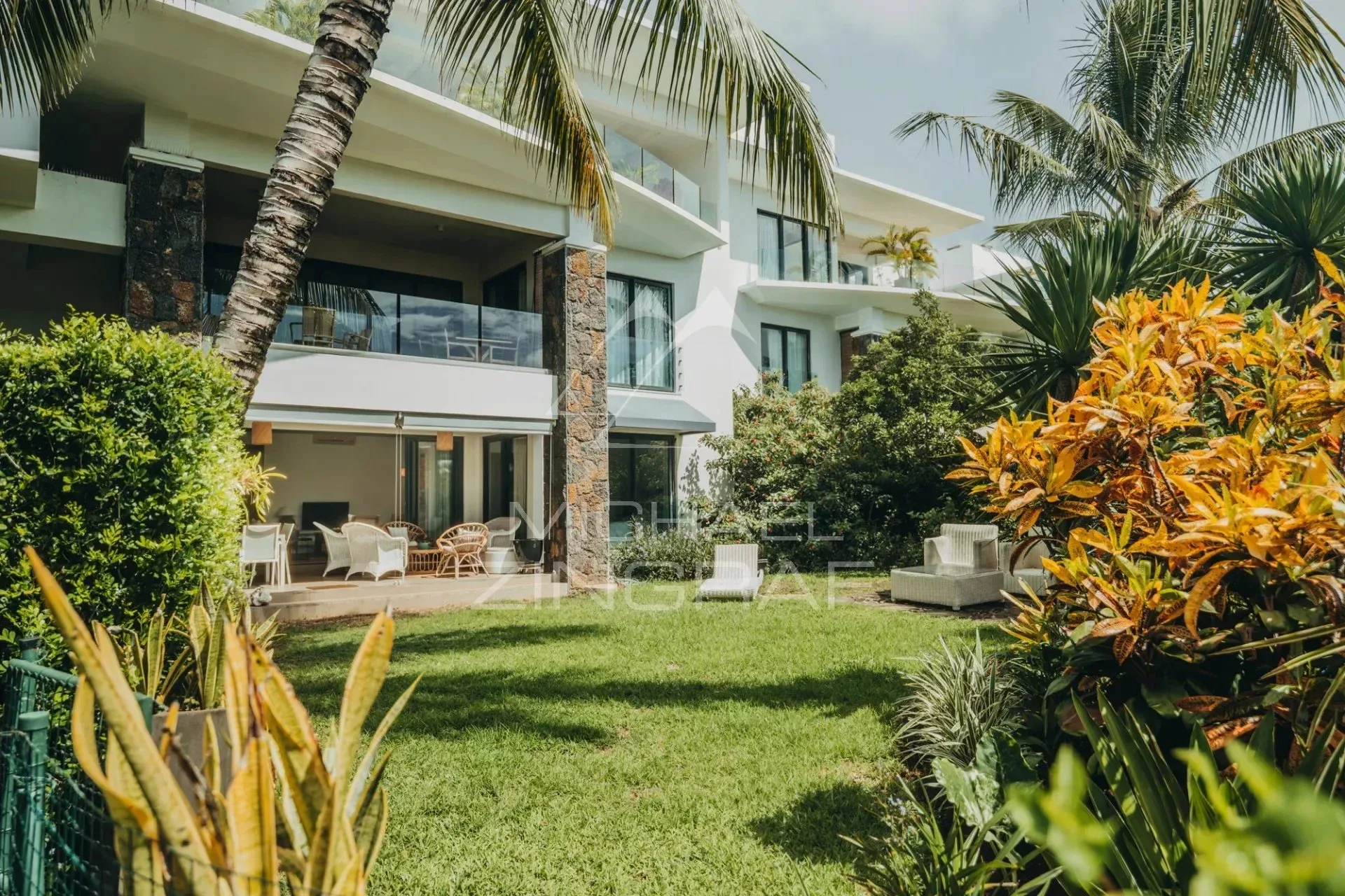 Investissez dans le Lifestyle Exclusif d’Azuri - 2