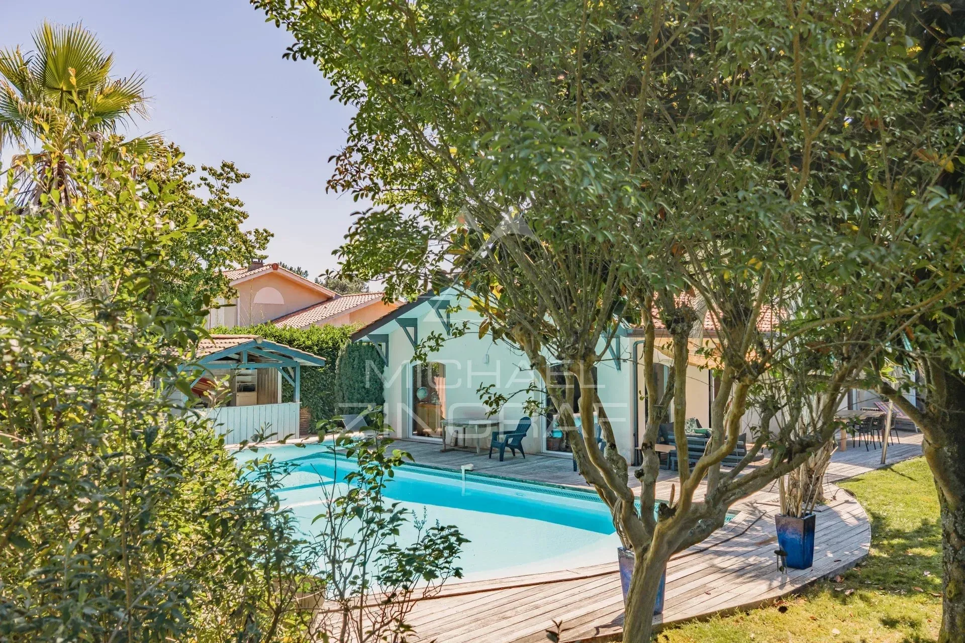 Villa contemporaine de 5 chambres - 7