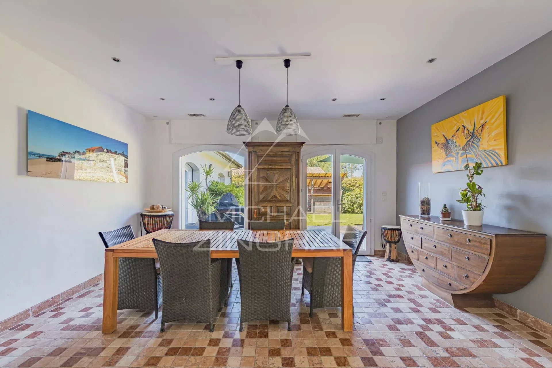 Villa contemporaine de 5 chambres - 17