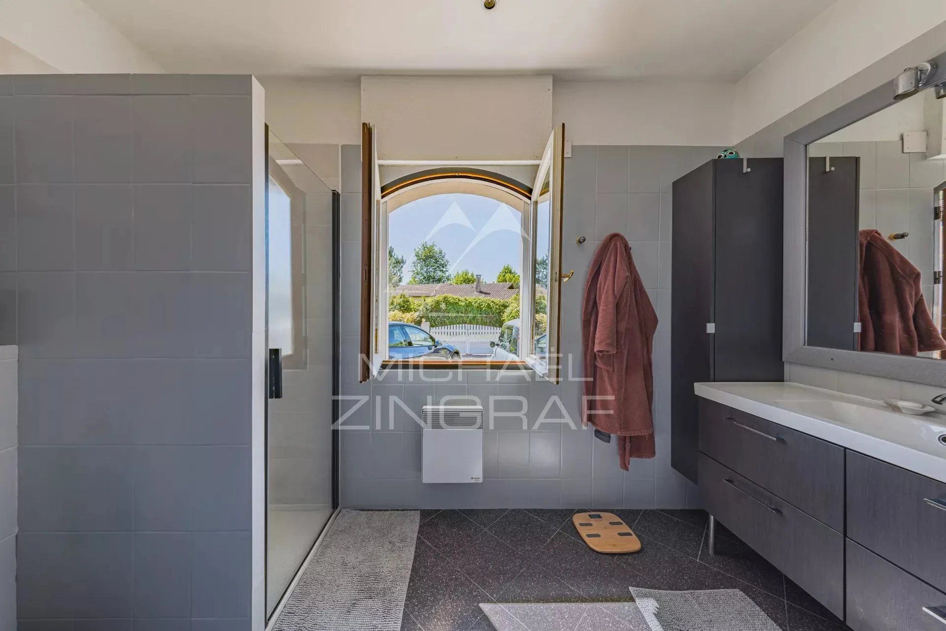 Villa contemporaine de 5 chambres - 16