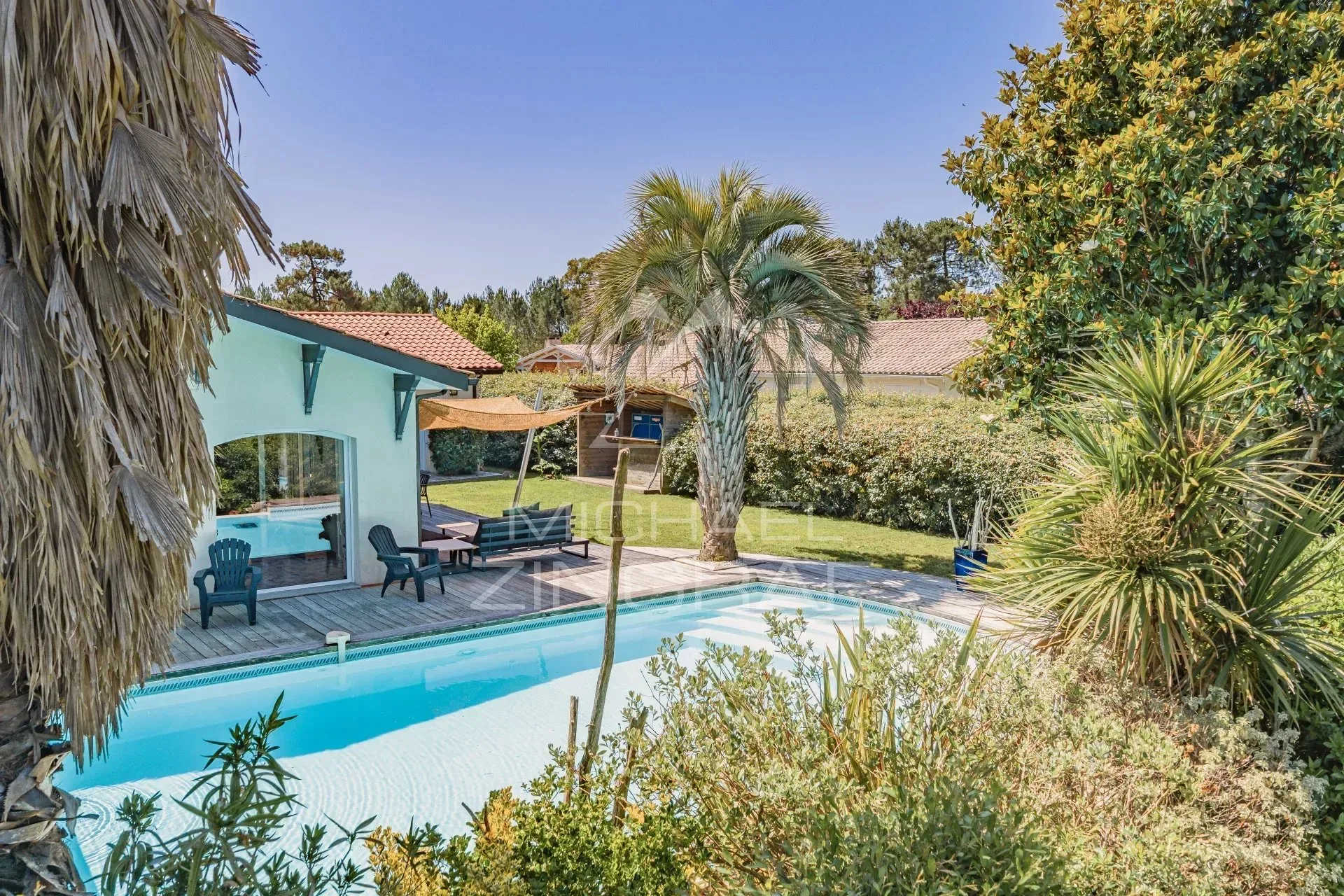 Villa contemporaine de 5 chambres - 4