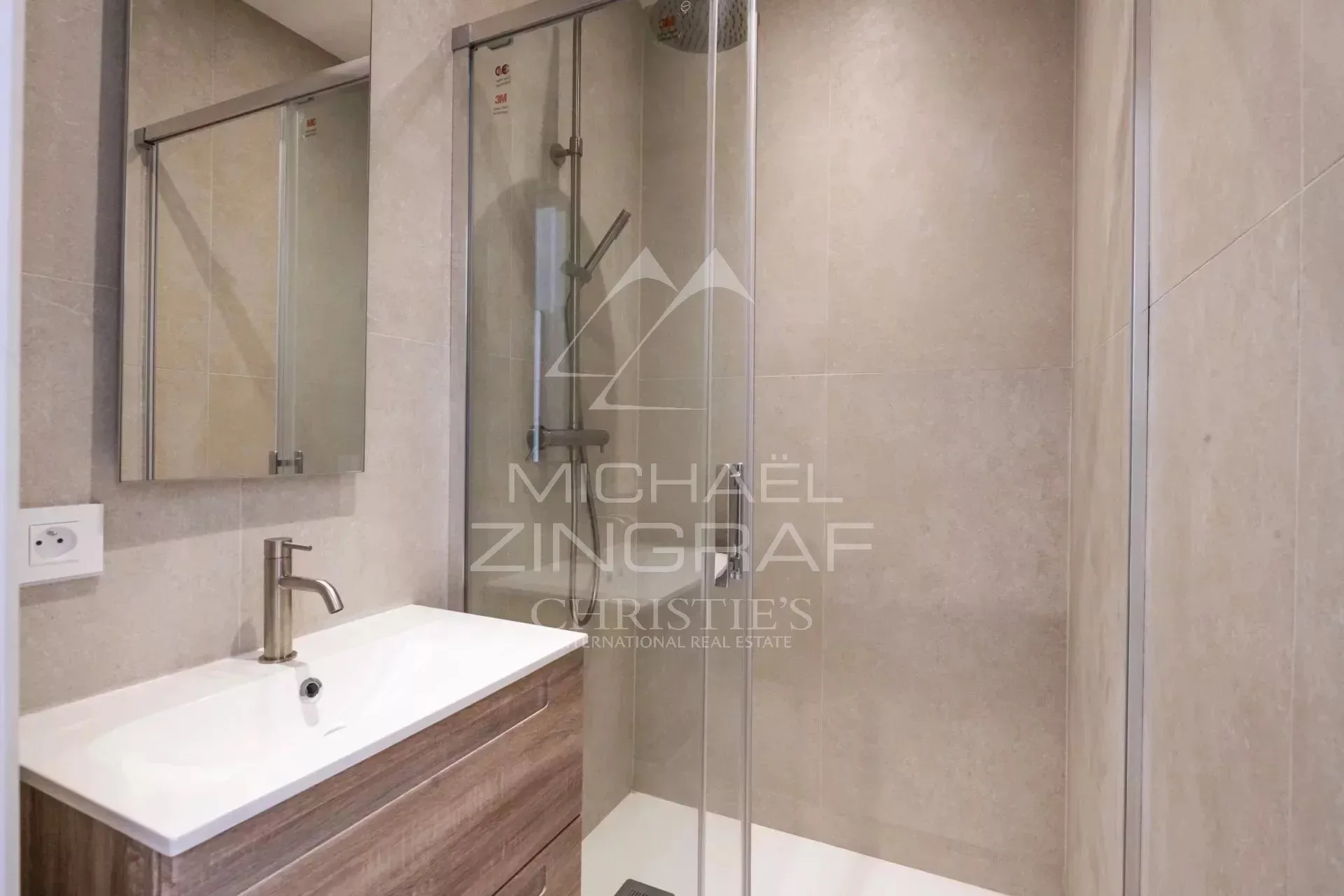 Superbe appartement de 5 pièces m² – Quartier du Port - 8