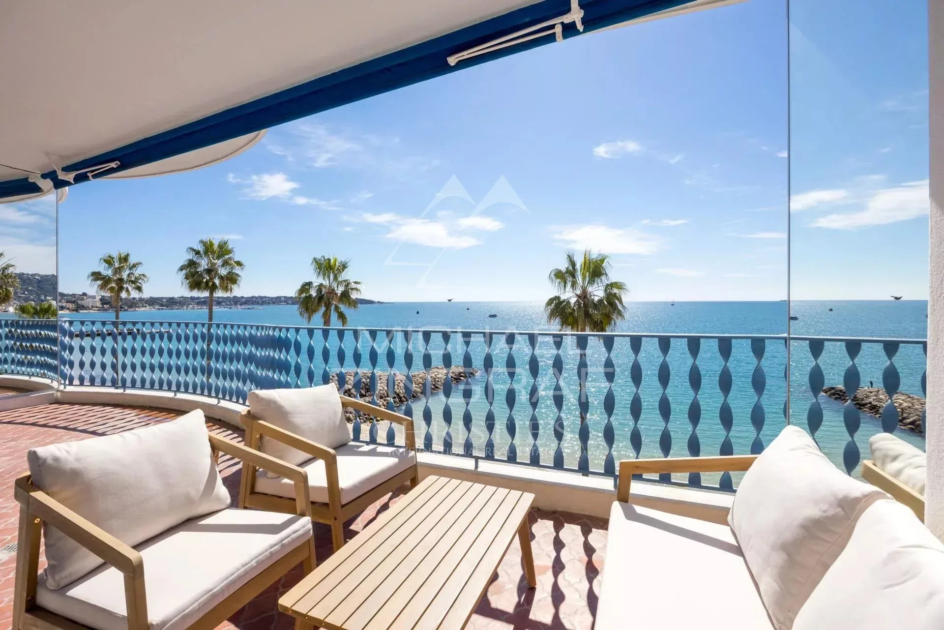 Appartement traversant avec vue mer panoramique - 17