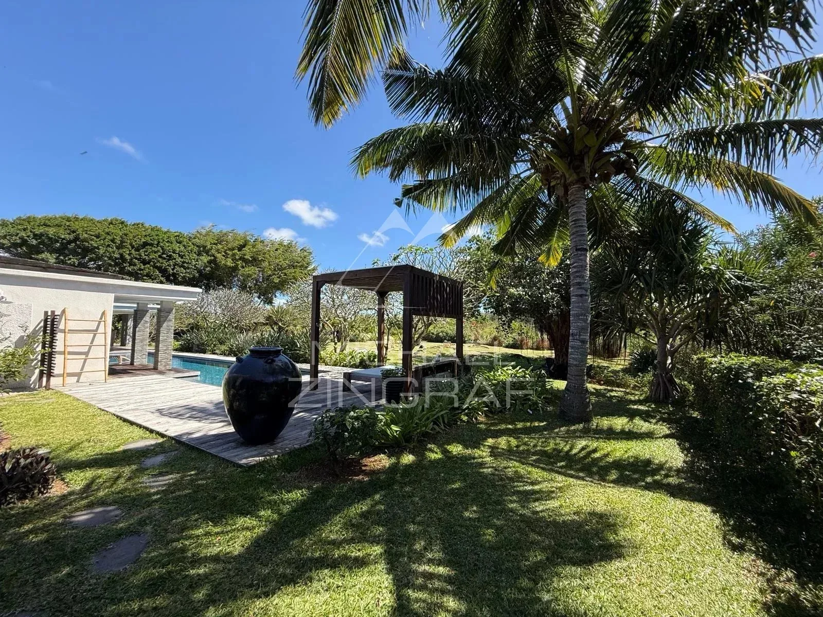 Villa d’Exception au Bord d’un Barachois à Calodyne - 16