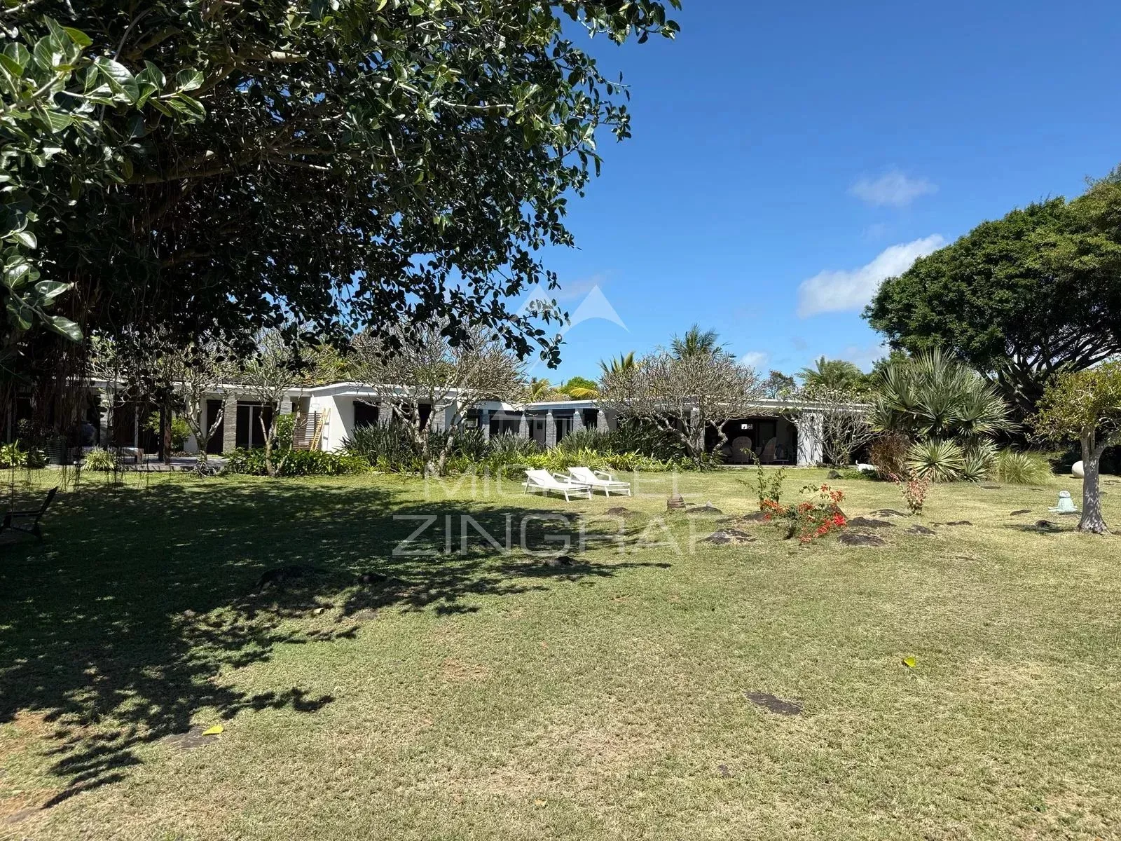 Villa d’Exception au Bord d’un Barachois à Calodyne - 2