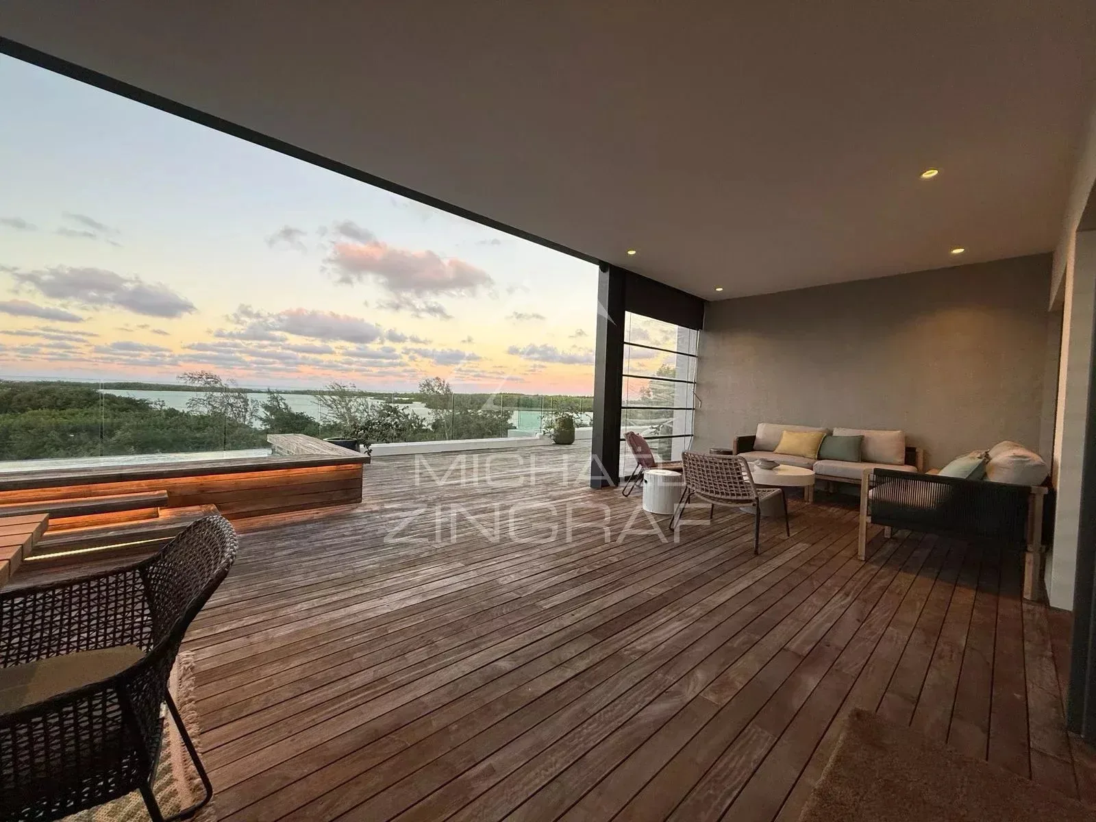 Penthouse d’Exception avec Vue Mer - 14
