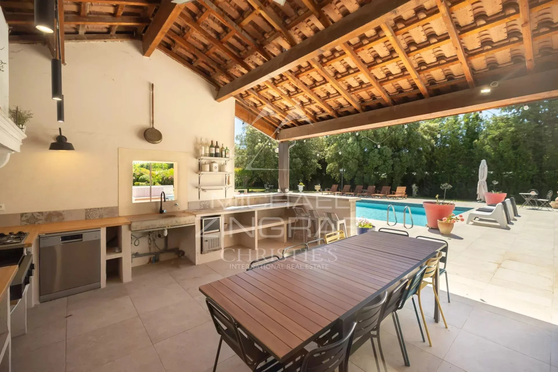 Exklusiv – Wunderschönes Steinhaus mit Pool und Tennisplatz zwischen L'Isle-sur-la-Sorgue und Cavaillon - 11