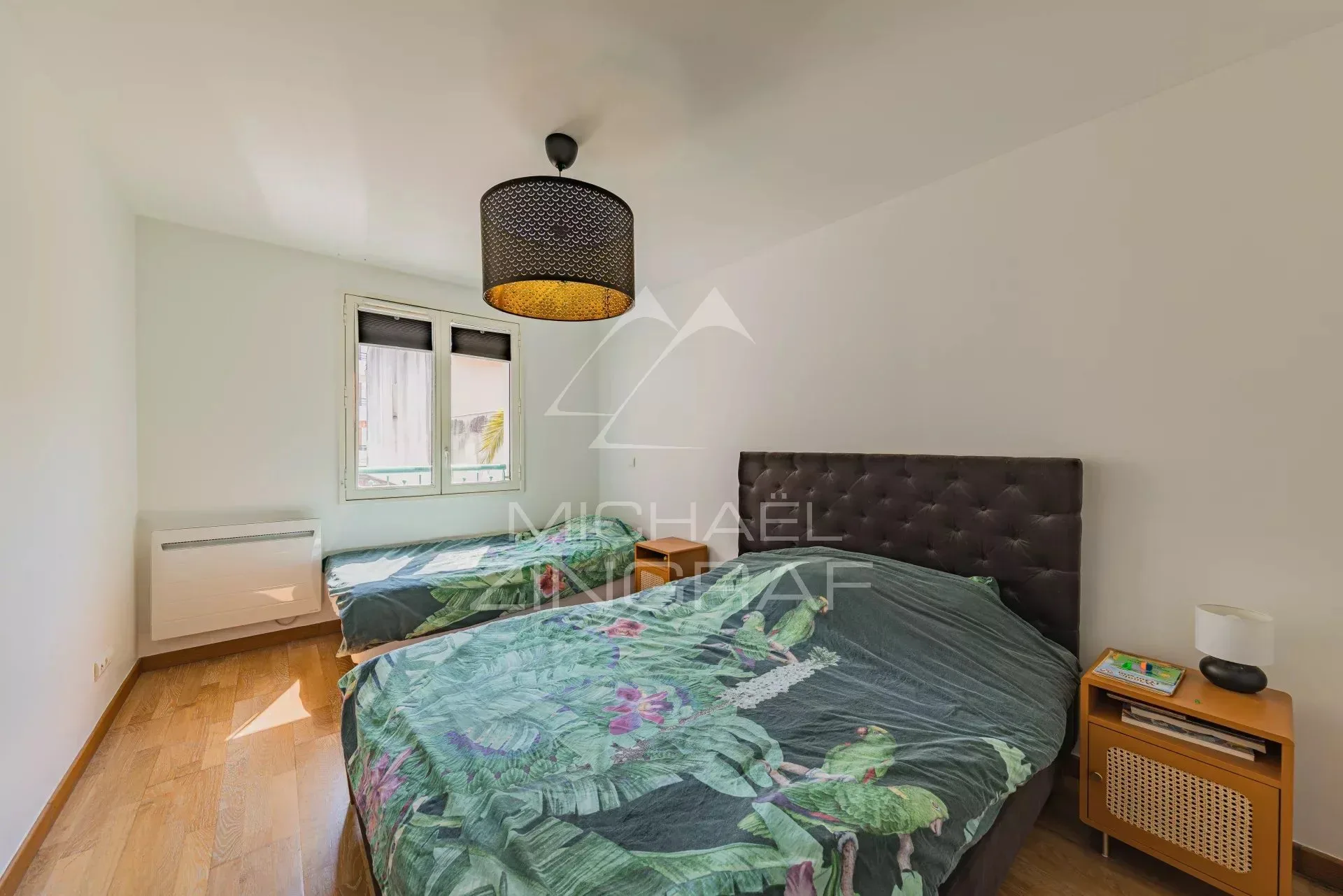 Arcachon hyper-centre — Appartement T3 aux beaux volumes - 10