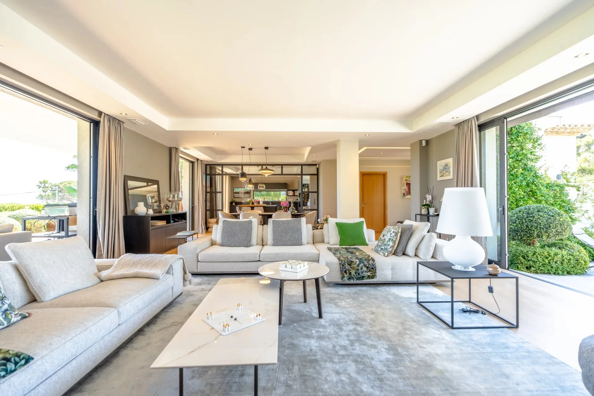 Élégance contemporaine et vue sur le golfe de Saint-Tropez - Sainte-Maxime - 6