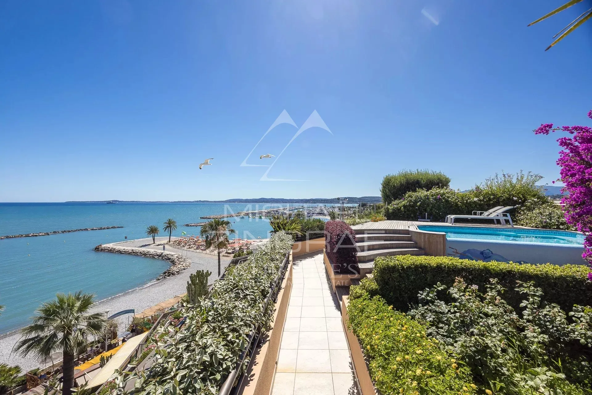 Propriétés de luxe à vendre à Saint-Laurent-du-Var
