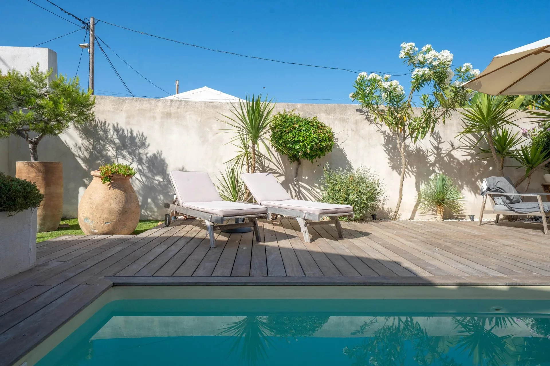 Maison pied dans l'eau avec piscine Montredon Marseille 8ème - 17