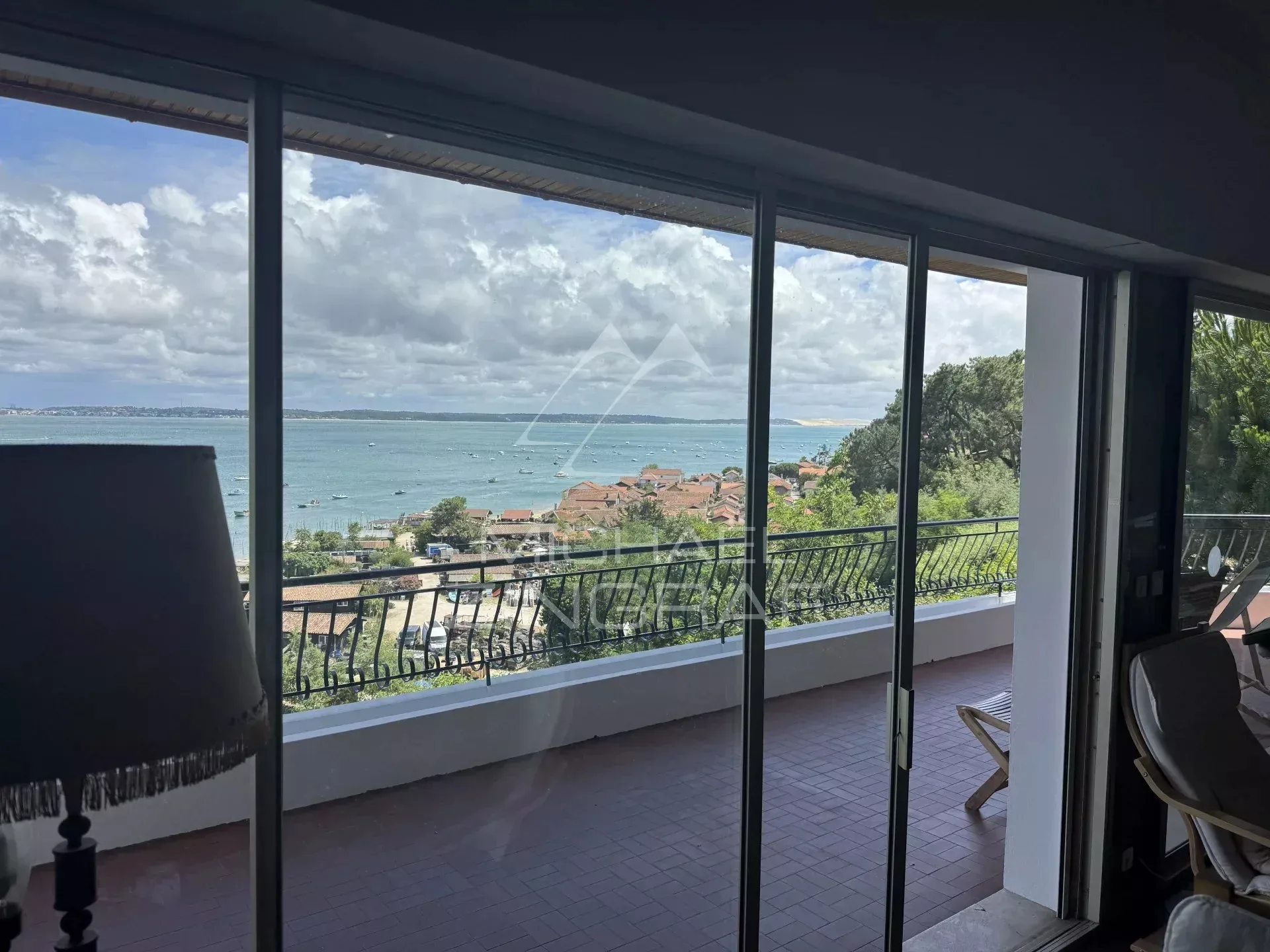 Villa avec une vue exceptionnelle dans le mythique village de l'Herbe au Cap Ferret - 3