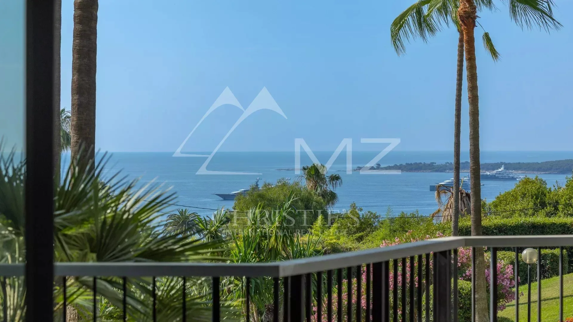 EXCLUSIVITE: Superbe 4 pièces vue mer panoramique - 11