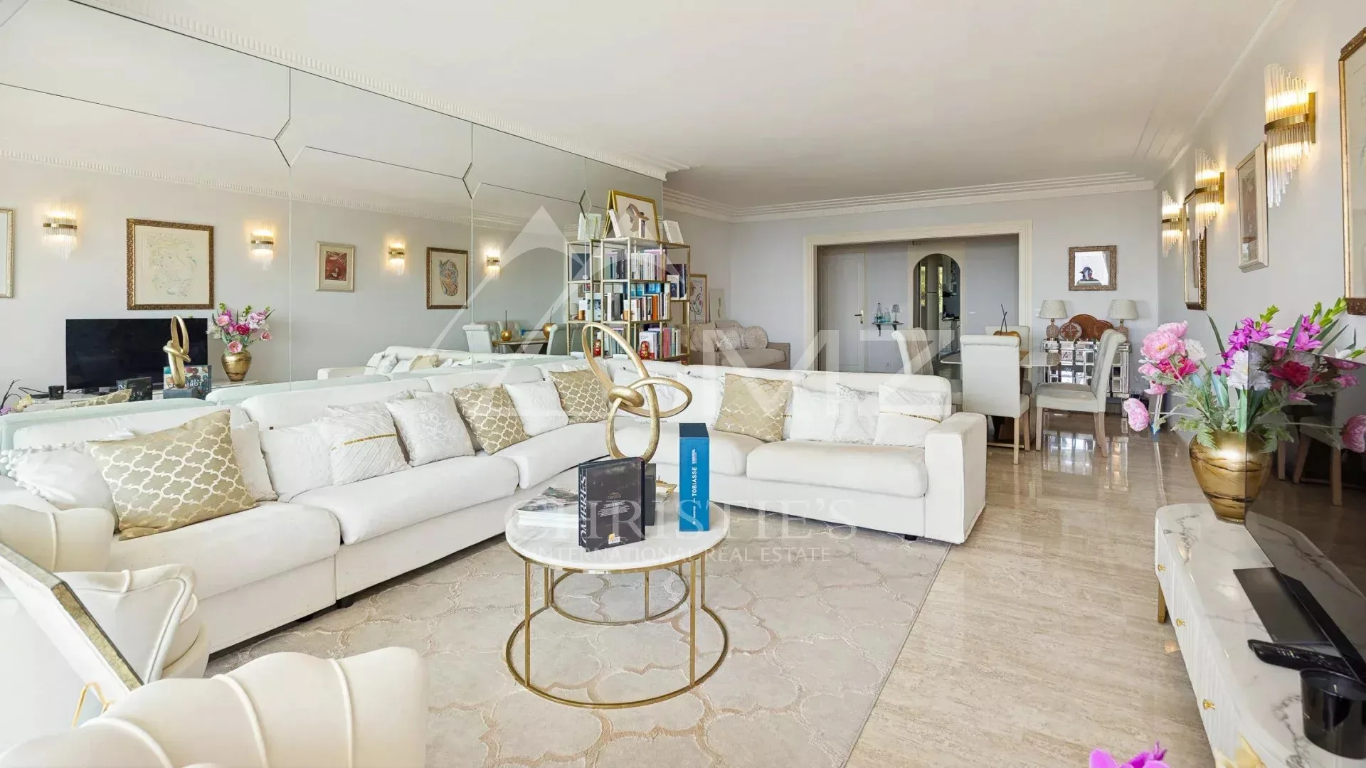 Appartement 2 pièces vue mer panoramique dans le quartier prisé de la Californie - 10