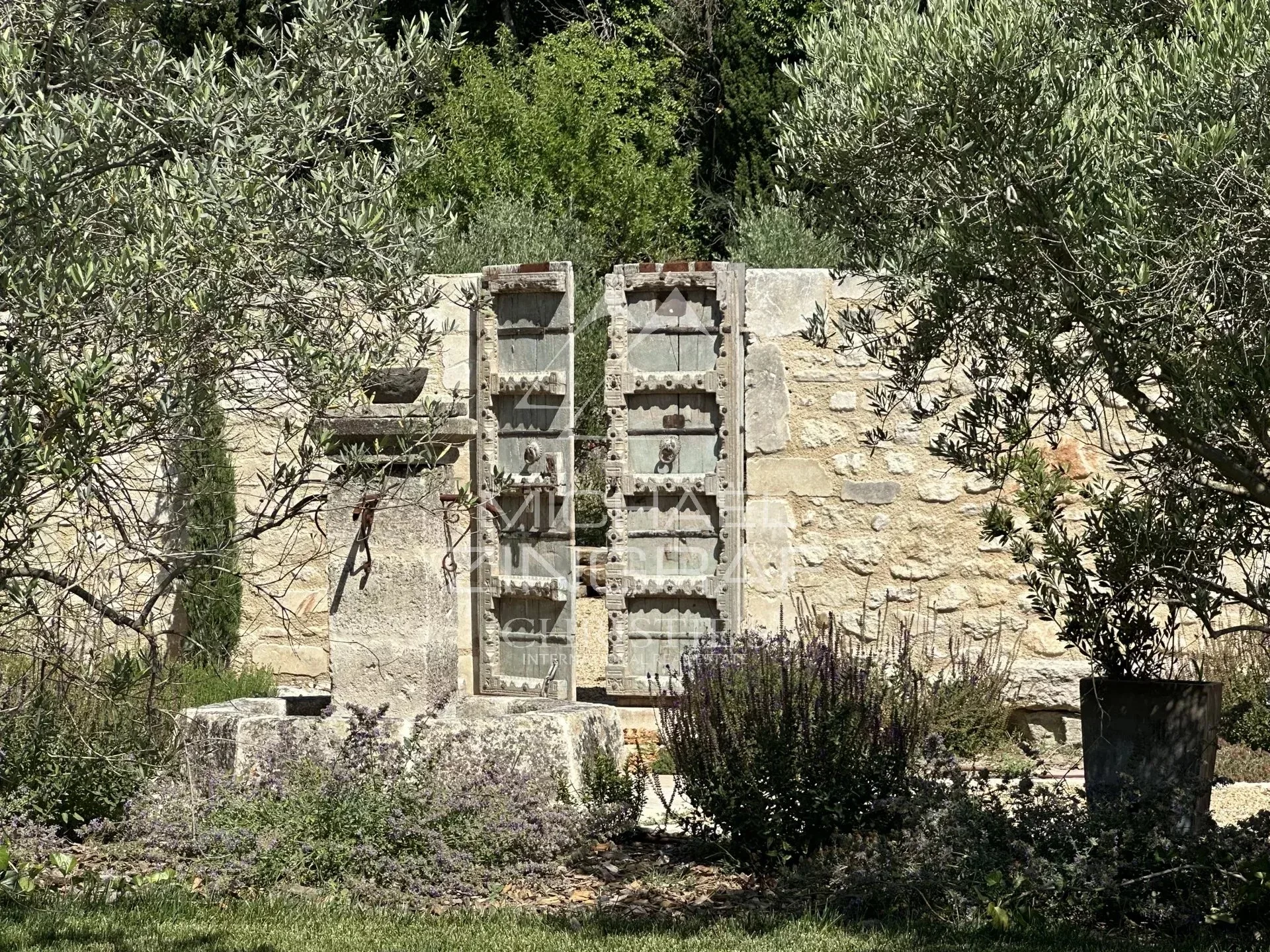 SAINT-RÉMY-DE-PROVENCE - MAISON AVEC VUE ALPILLES - 8
