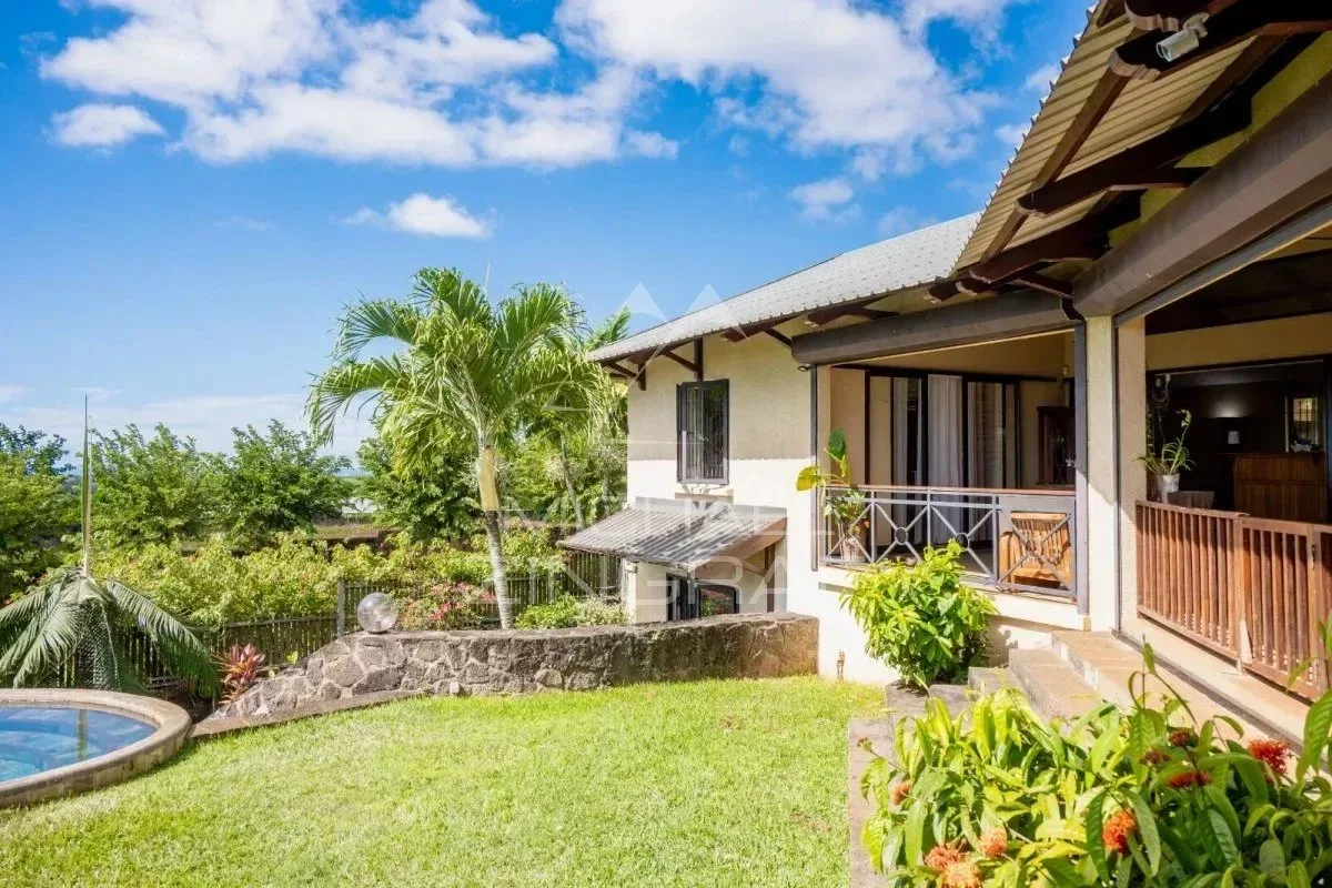 Villa d'Exception avec Vue Panoramique au sein d'un Domaine Résidentiel Prestigieux - 3