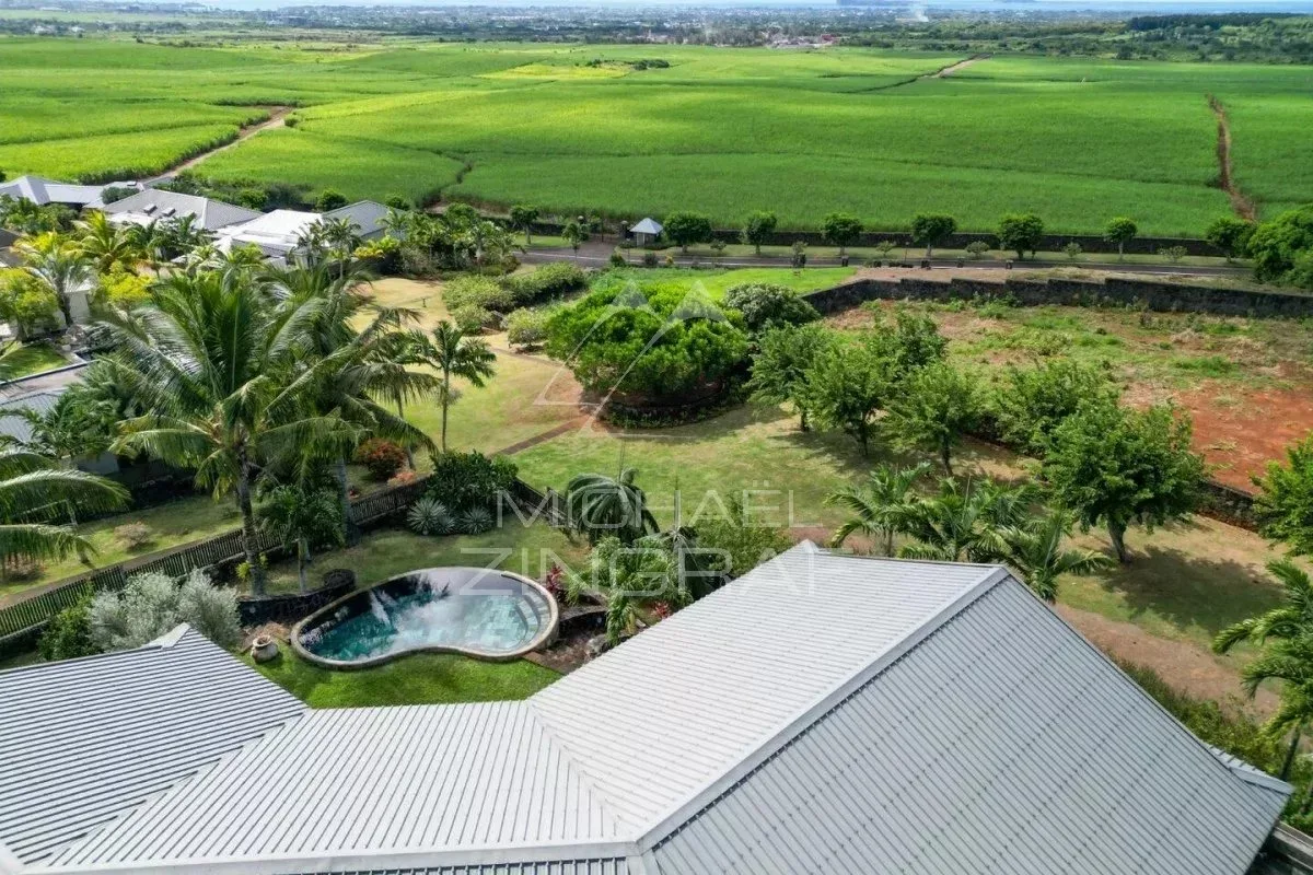 Villa d'Exception avec Vue Panoramique au sein d'un Domaine Résidentiel Prestigieux - 6