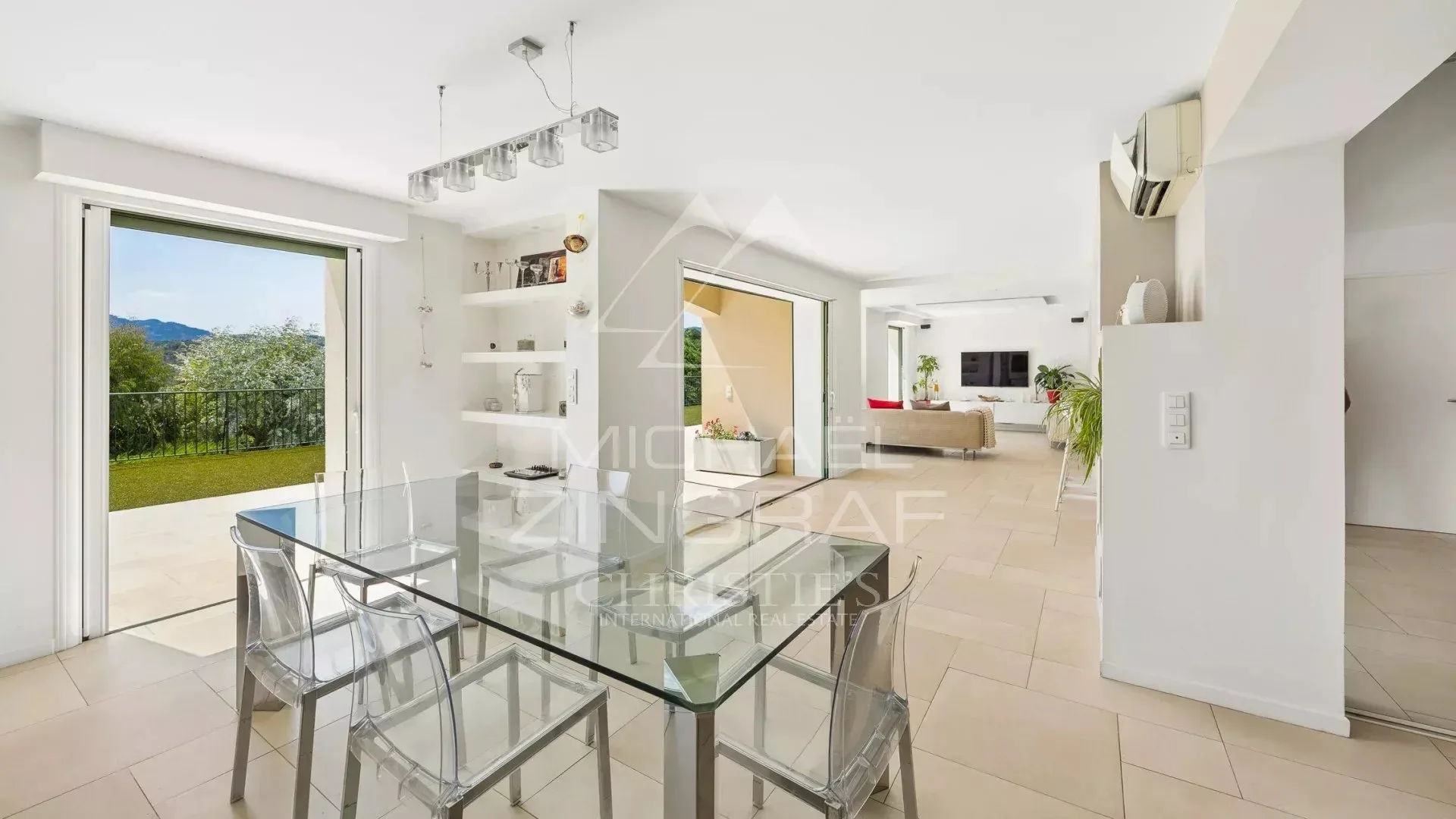 Propriété contemporaine avec vue dégagée - 5