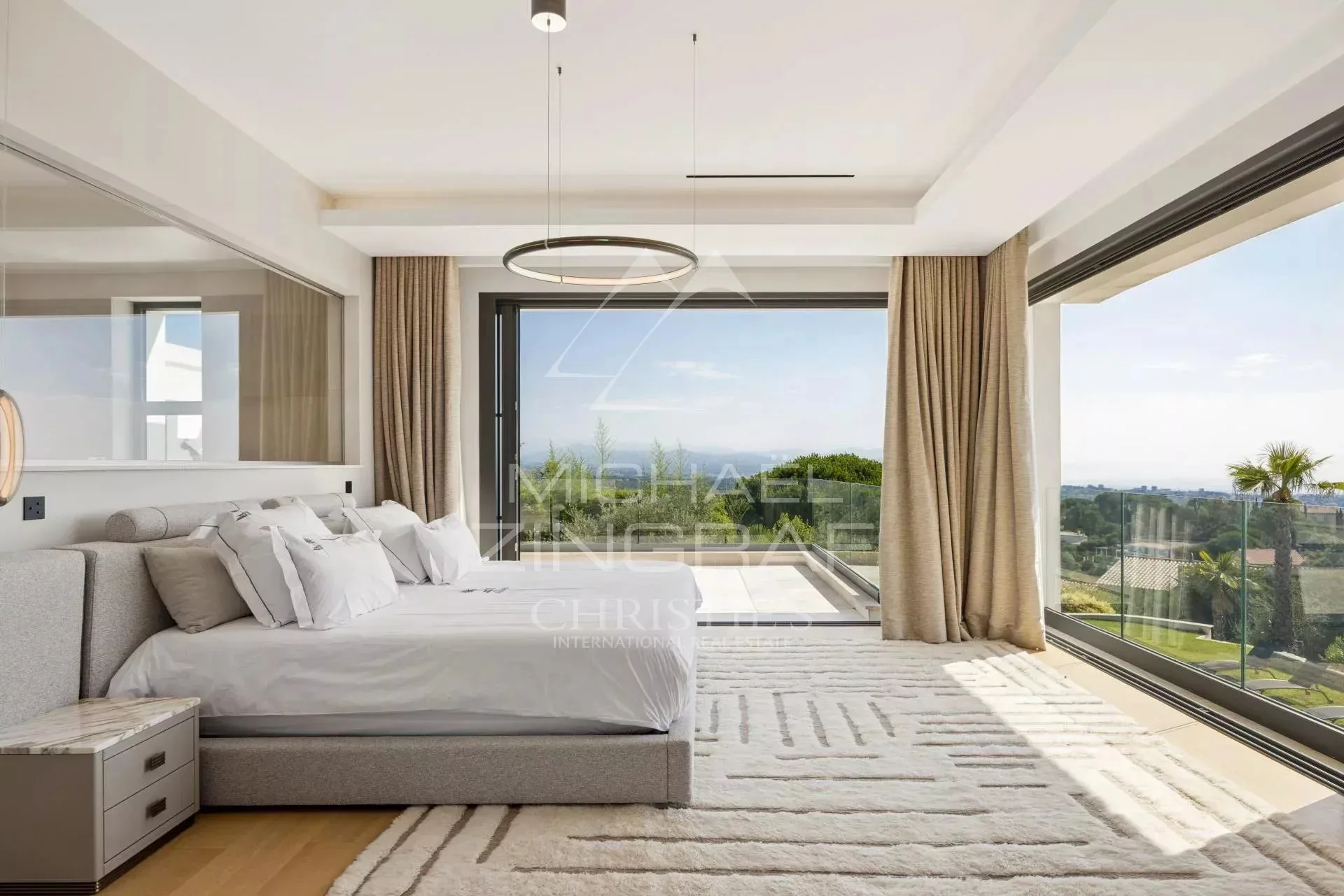 Super-Cannes – Superbe  contemporaine avec vue mer panoramique – Domaine privé - 10