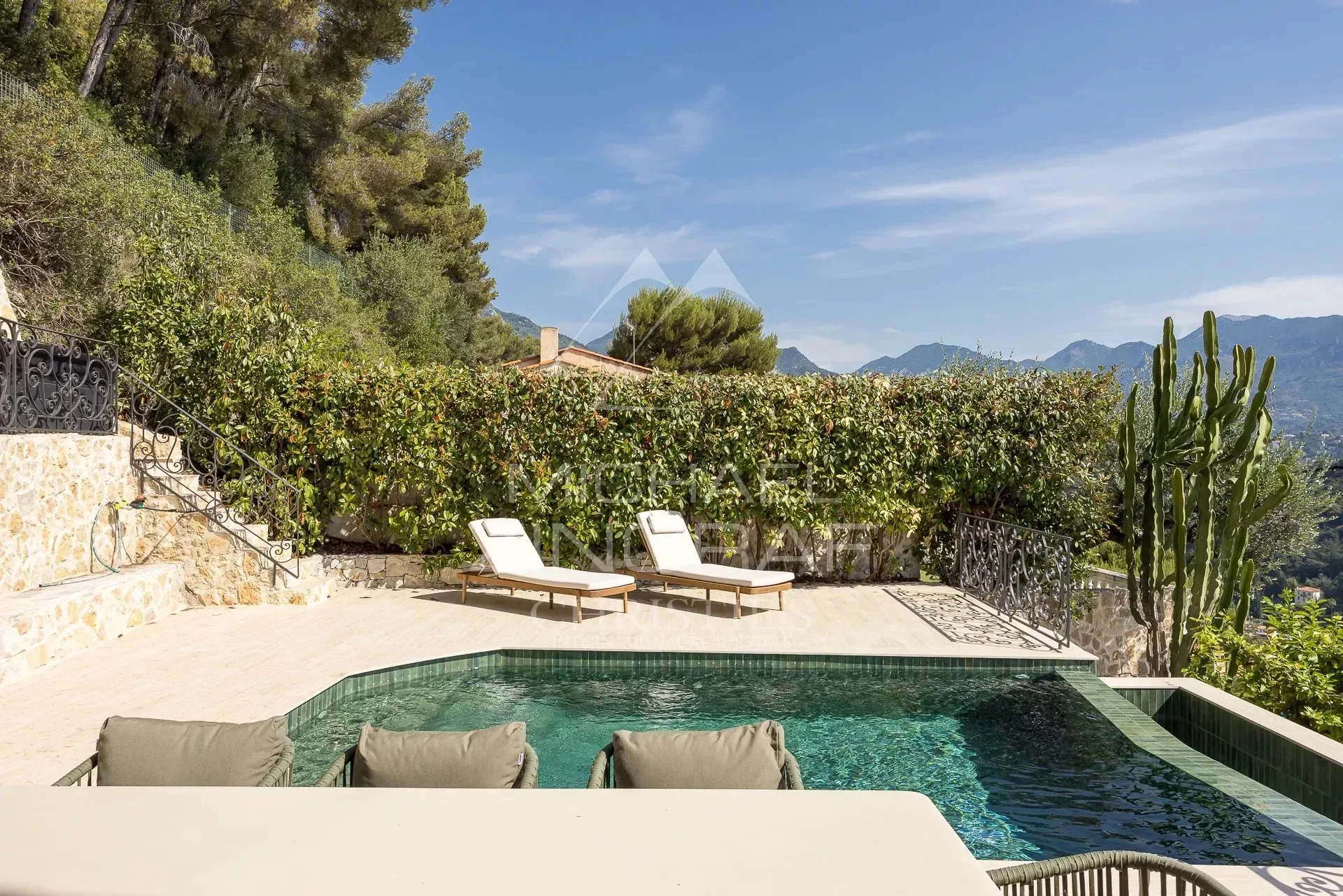 ROQUEBRUNE-CAP-MARTIN – VUE MER PANORAMIQUE - 9