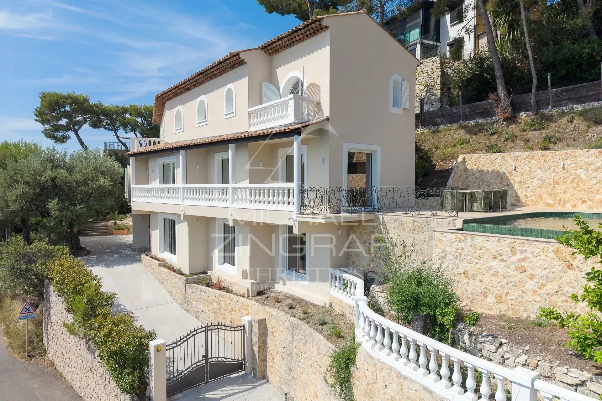 ROQUEBRUNE-CAP-MARTIN – VUE MER PANORAMIQUE - 13