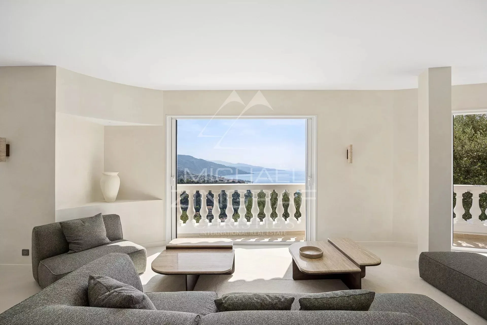 ROQUEBRUNE-CAP-MARTIN – VUE MER PANORAMIQUE - 26