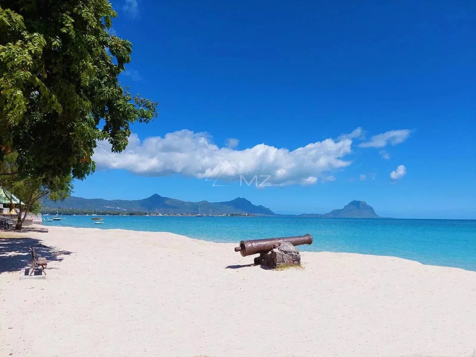 Appartement 1 Chambre de Prestige à Proximité de la Plage de Tamarin - 11