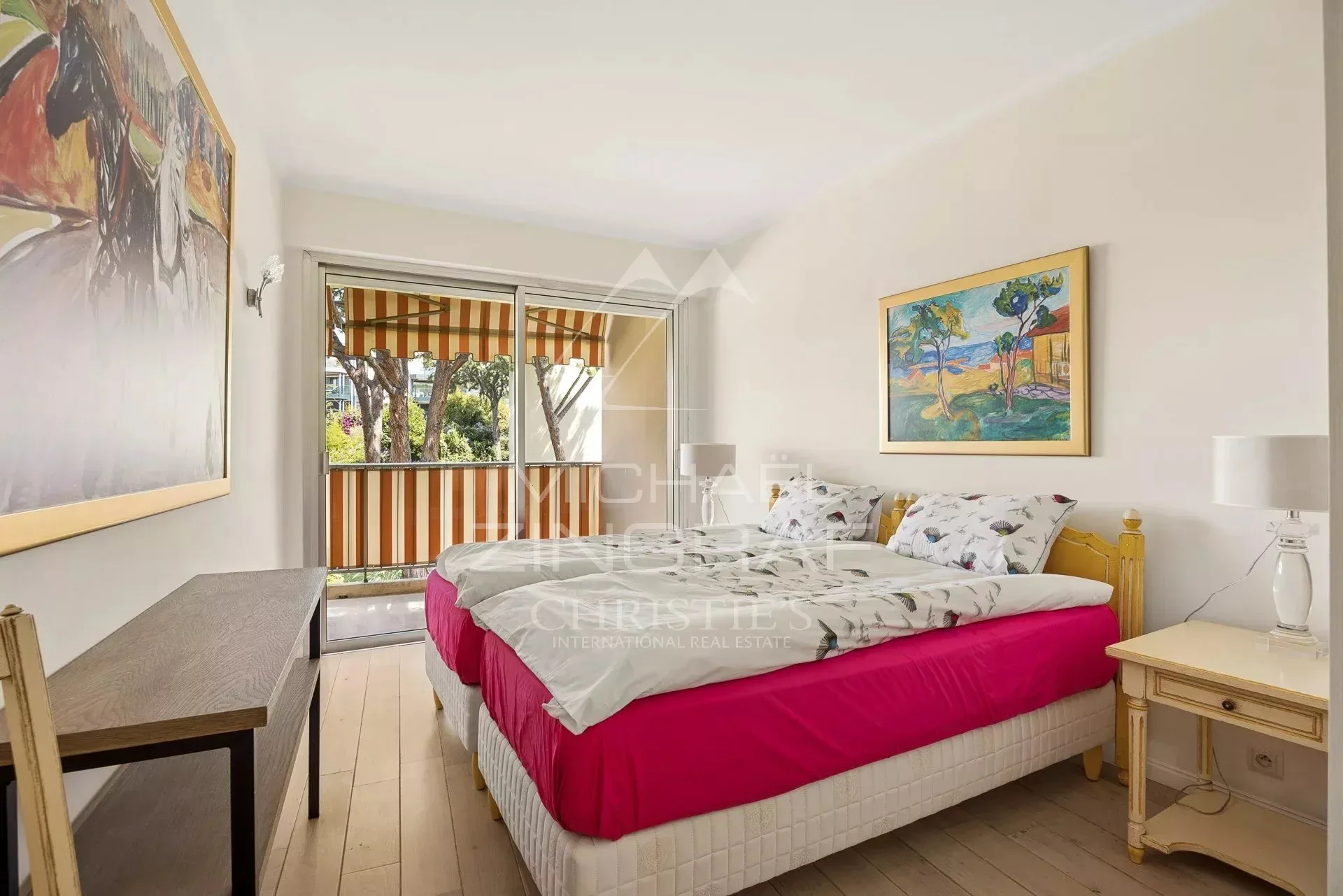 Cap d’Antibes – Une adresse d’exception à deux pas de la mer - 16