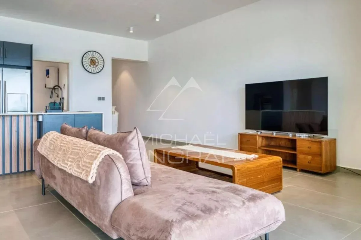 Appartement Neuf de 3 Chambres Entièrement Meublé à Pereybere - 16