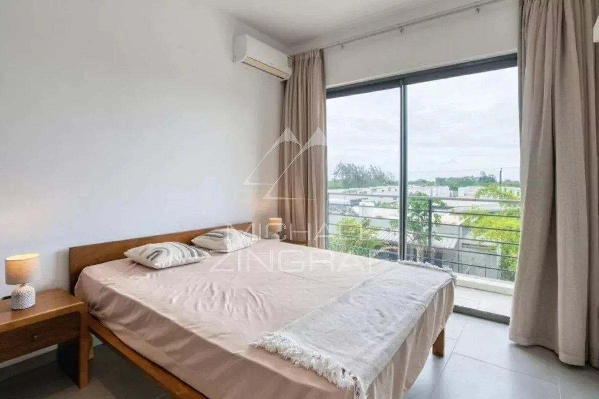 Appartement Neuf de 3 Chambres Entièrement Meublé à Pereybere - 18
