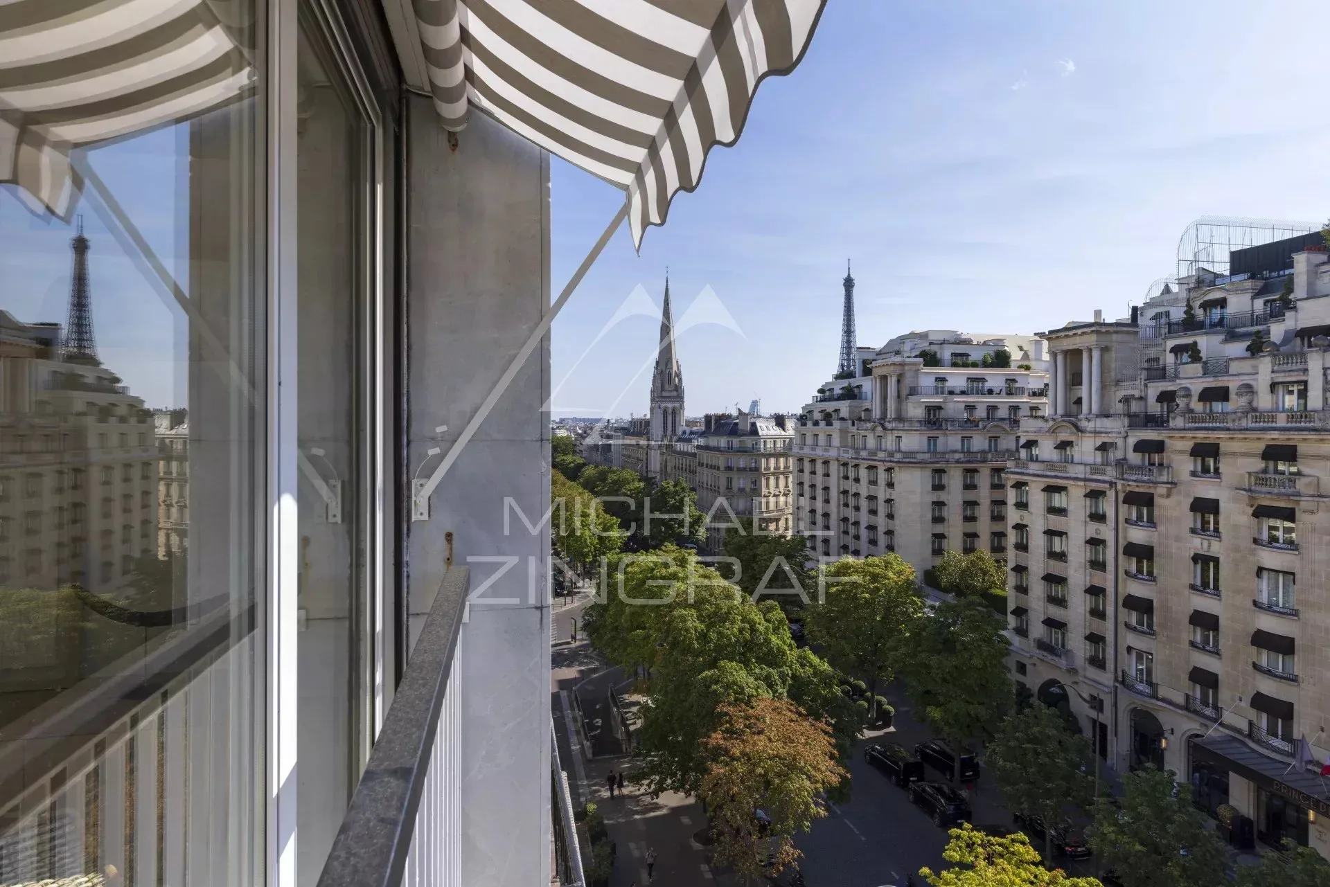 A vendre - Paris Triangle d'Or - Avenue George V - Clim - Refait à neuf - Parking - 14
