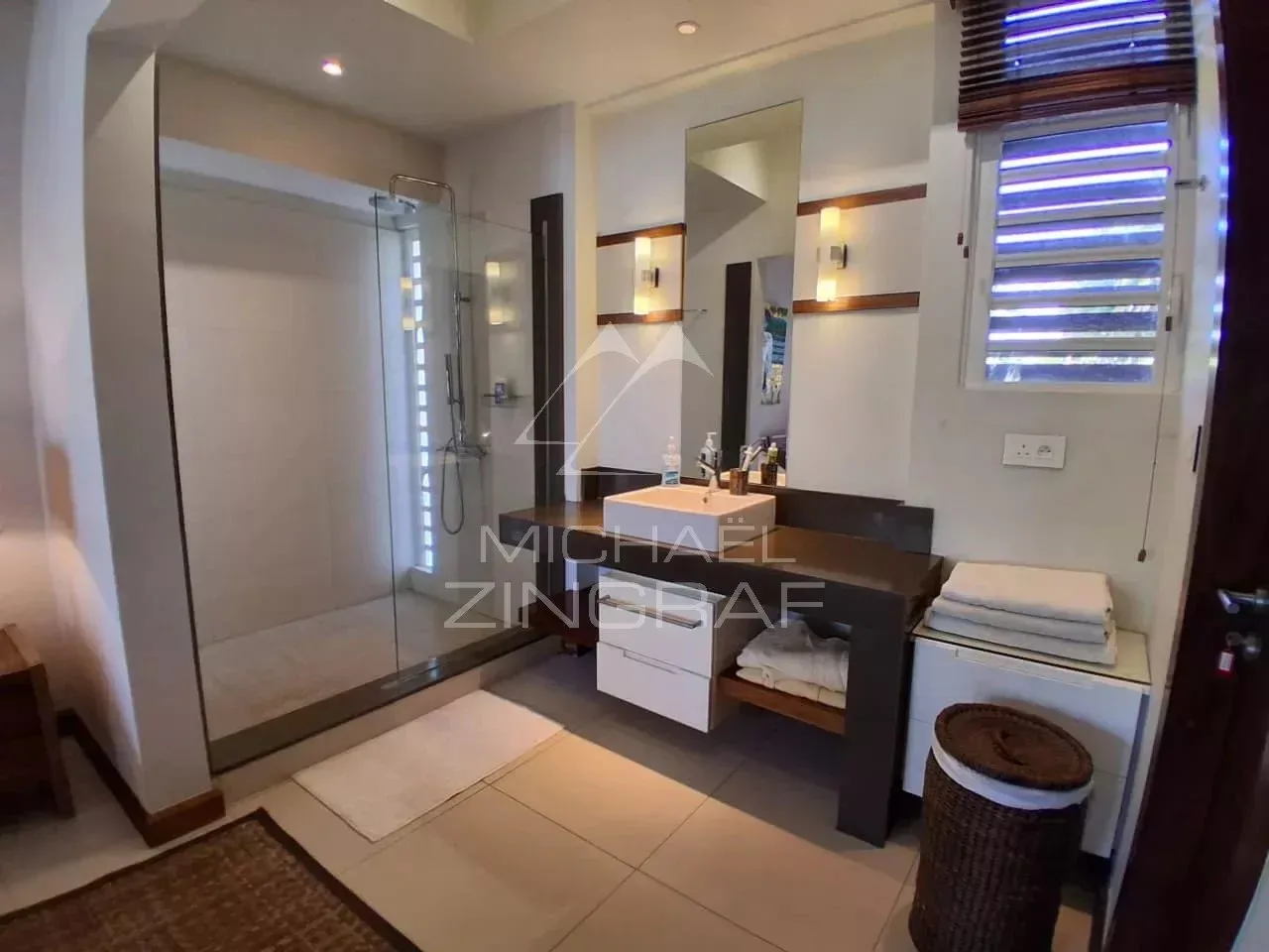 Ile Maurice - Opportunité rare : Villa de luxe Pied dans l'eau  proche Grand Baie - Pointe aux Canonniers - 31