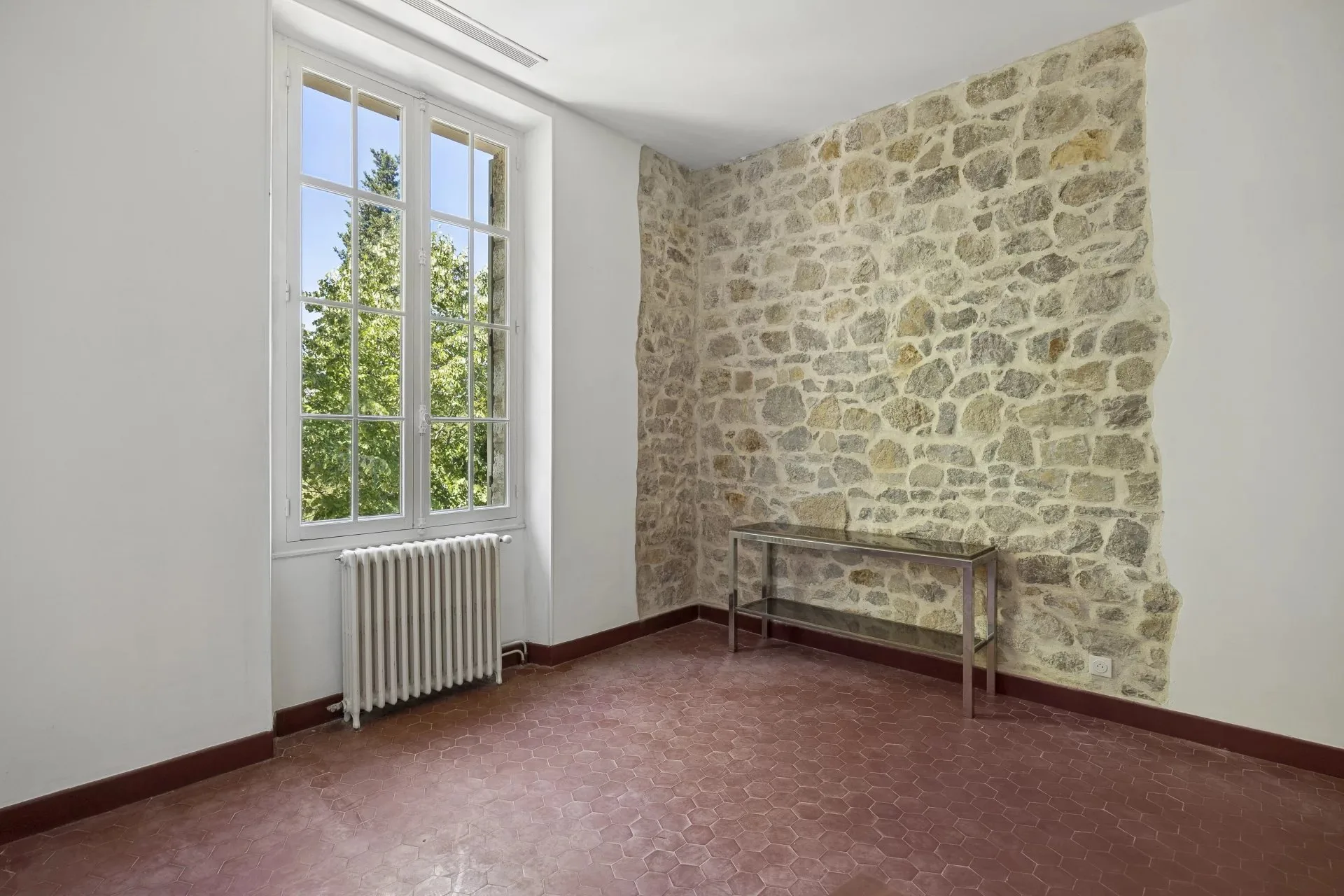 Proche Cannes Ouest – Authentique maison en pierre sur plus de 1,3 hectare - 8