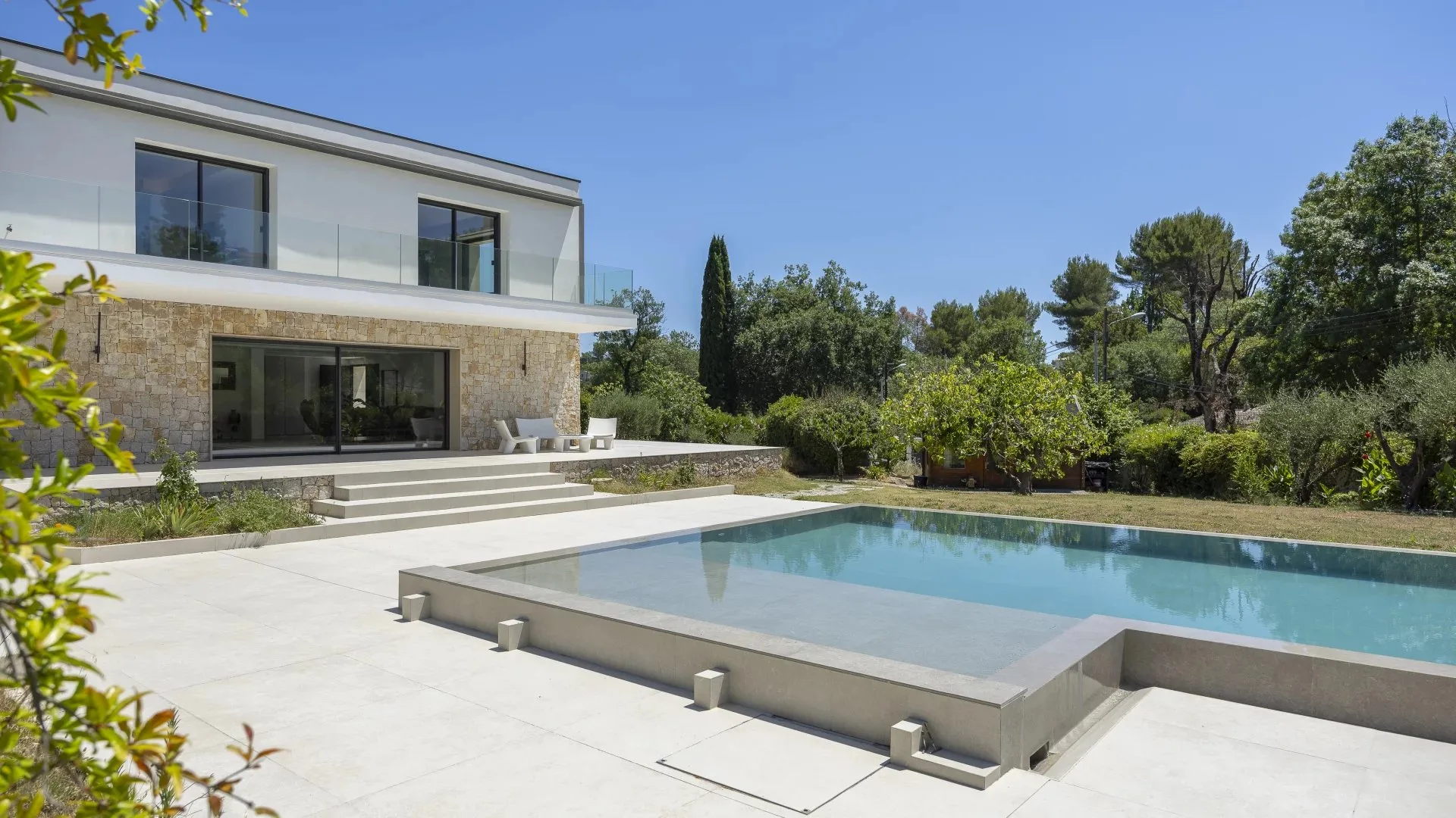 Valbonne - Élégante villa contemporaine - 13