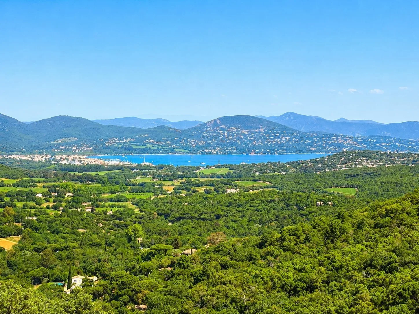 Saint-Tropez – Villa d'exception – Vue mer panoramique - 11