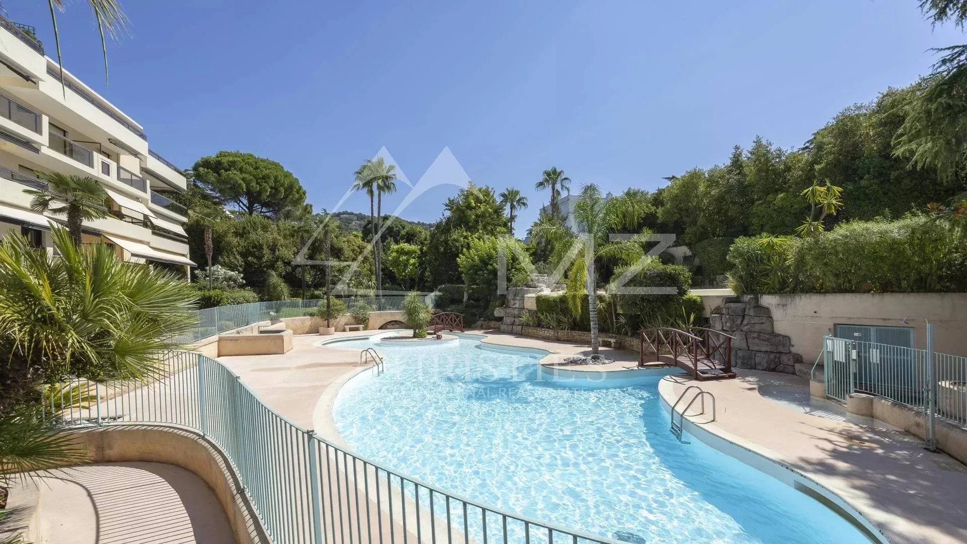 Quartier Montrose, appartement de 3 pièces avec jardin de 148m2 - 12