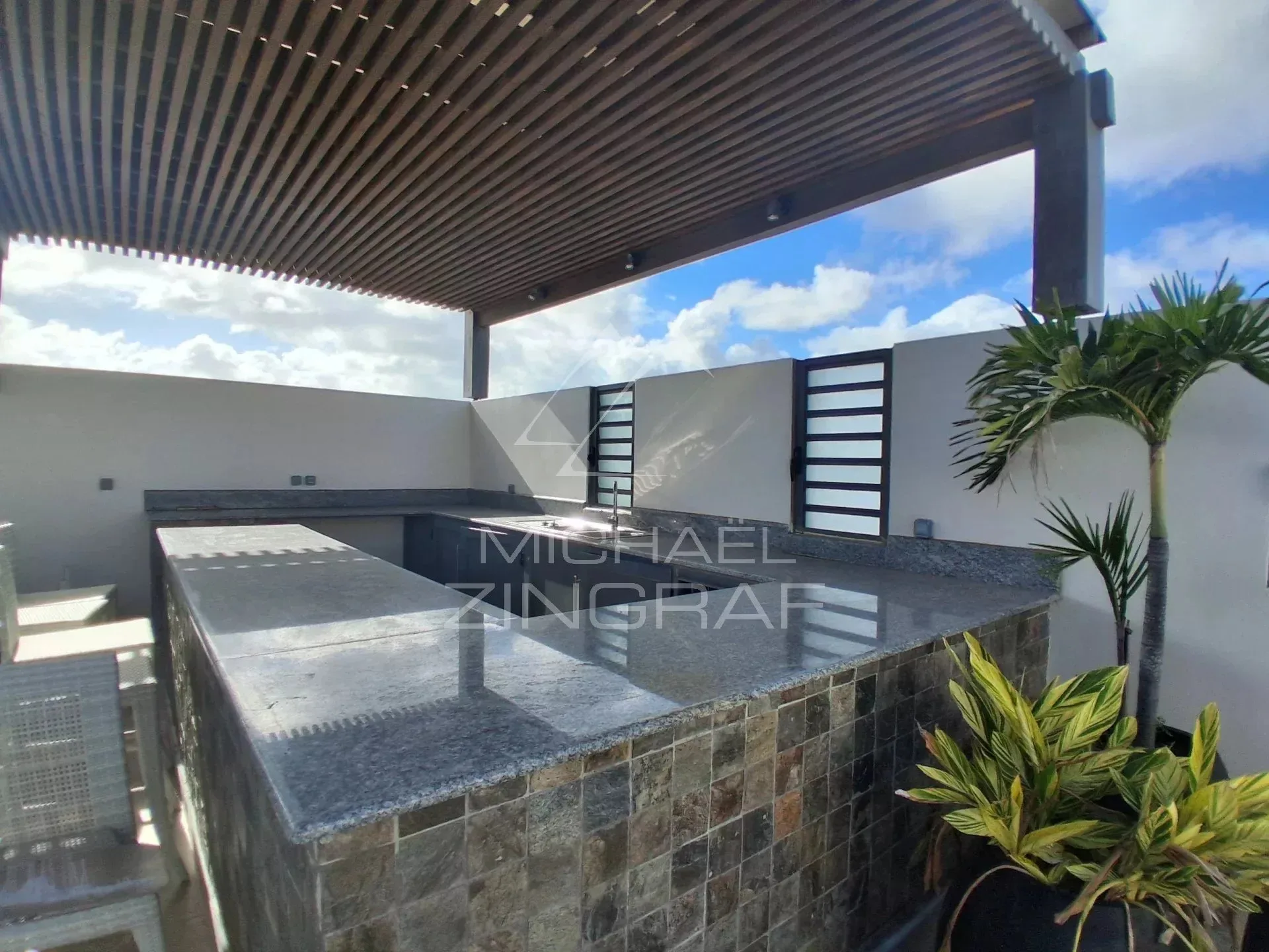 Penthouse d'Exception avec Rooftop Privatif, Piscine et Accès à une Plage Privée - 20