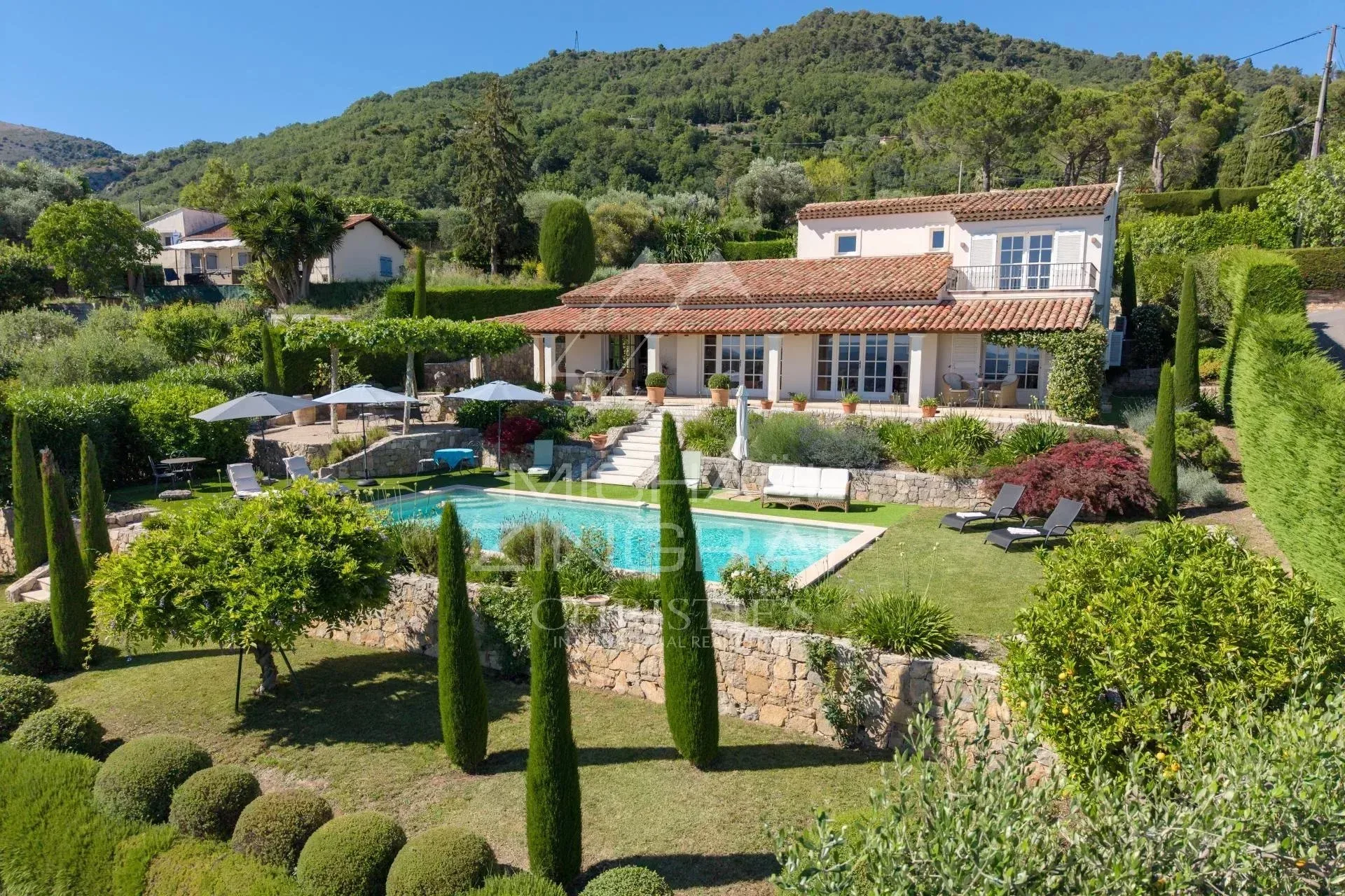 Vence – Élégante villa provençale avec vue panoramique - 11