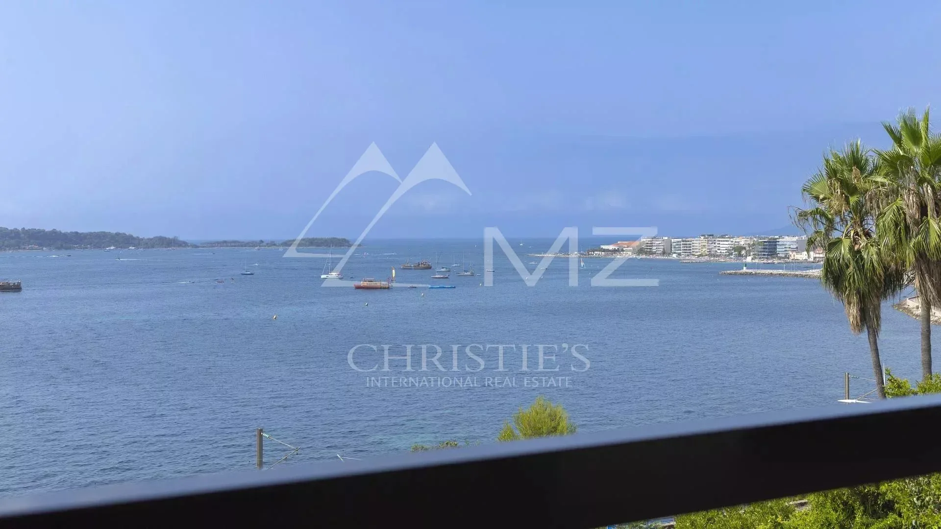 Magnifique appartement contemporain à la vue mer féerique - 14