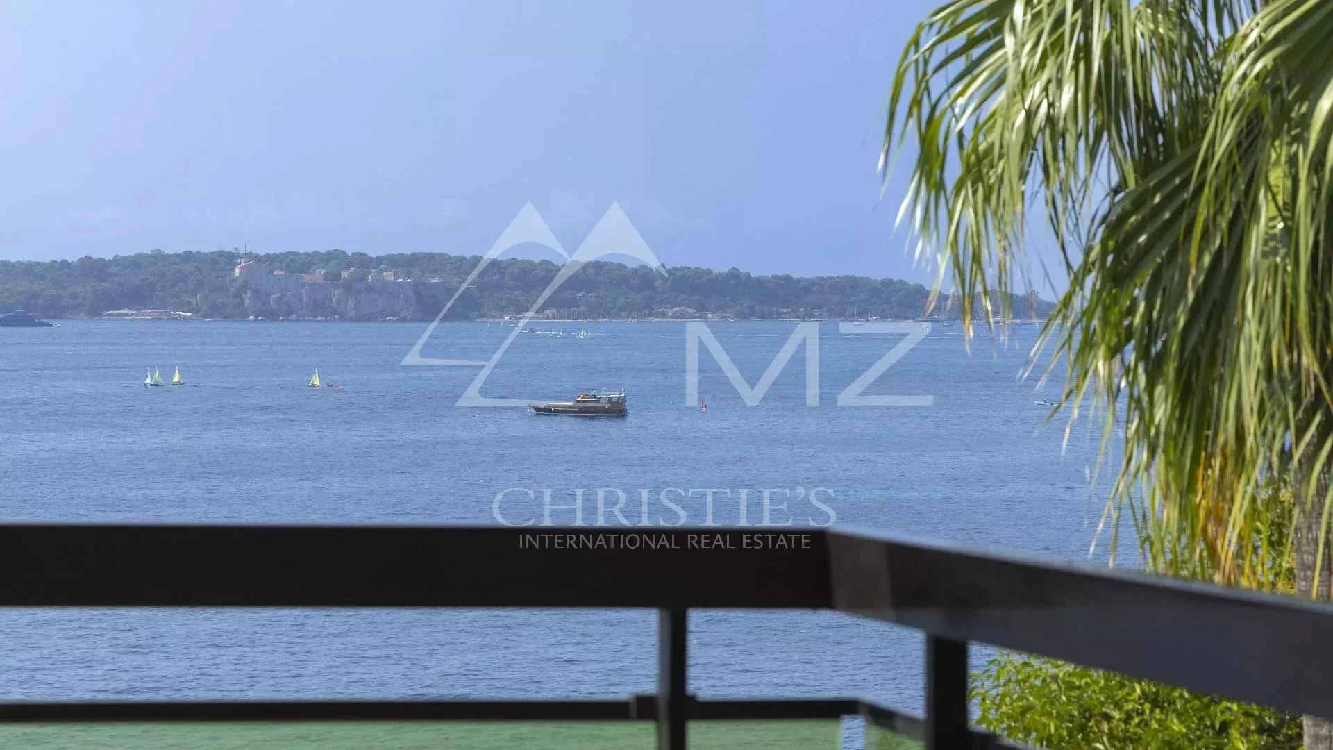 Magnifique appartement contemporain à la vue mer féerique - 16