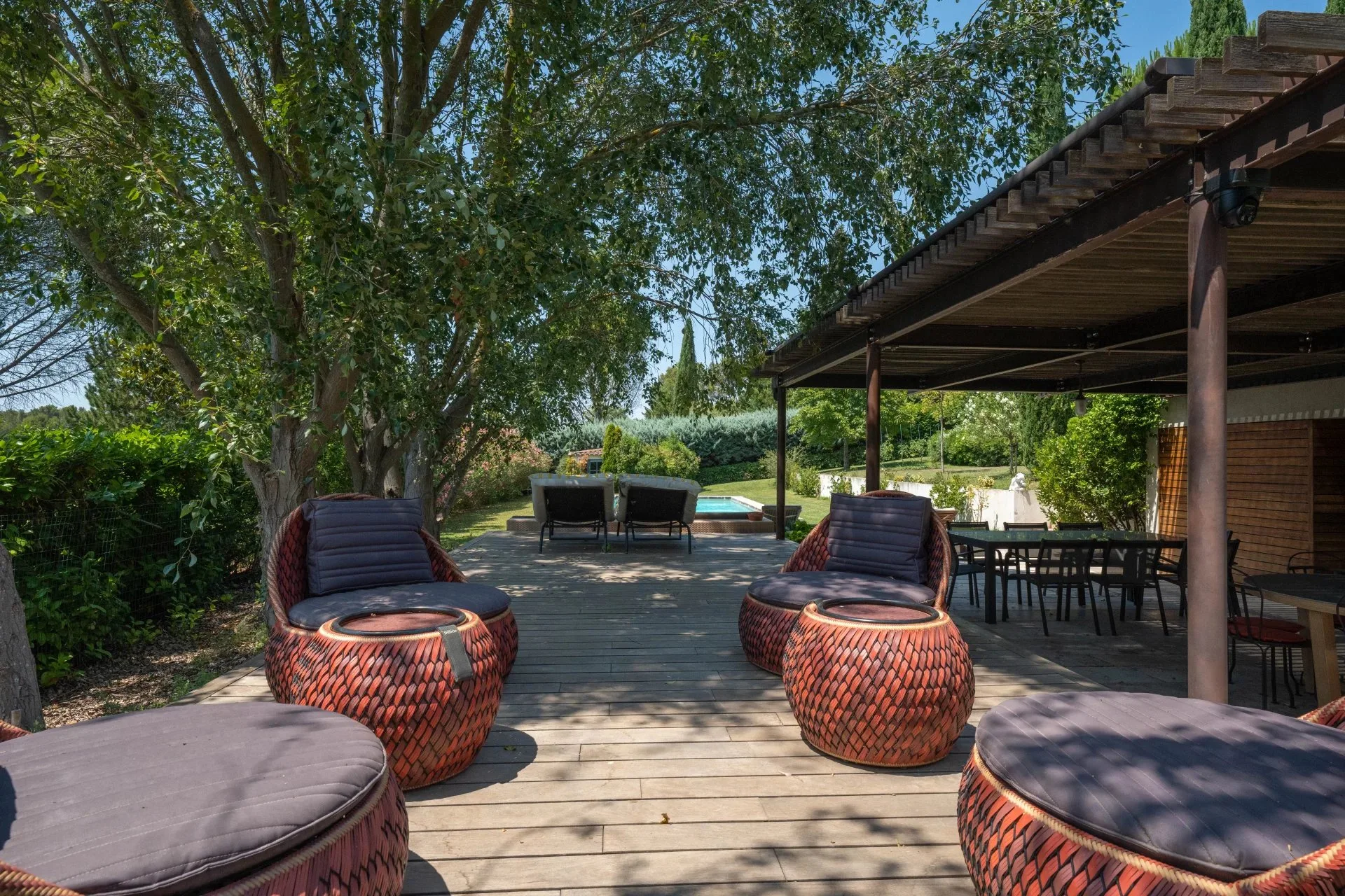 Aix-en-Provence – Propriété avec piscine au coeur d'un écrin de verdure - 26