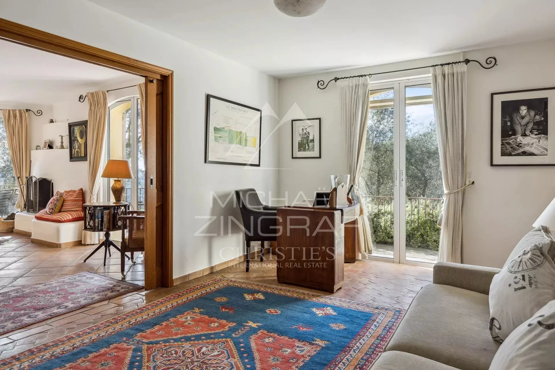 Elegante  Villa position dominante avec vue mer et oliveraie - 8