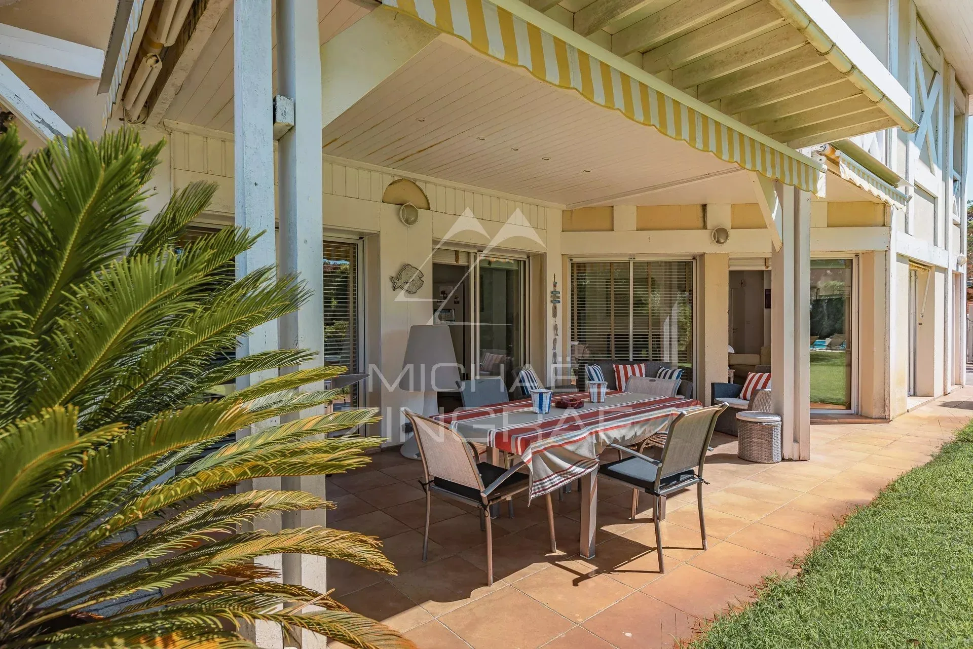 Élégante villa à quelques pas de la plage - 10
