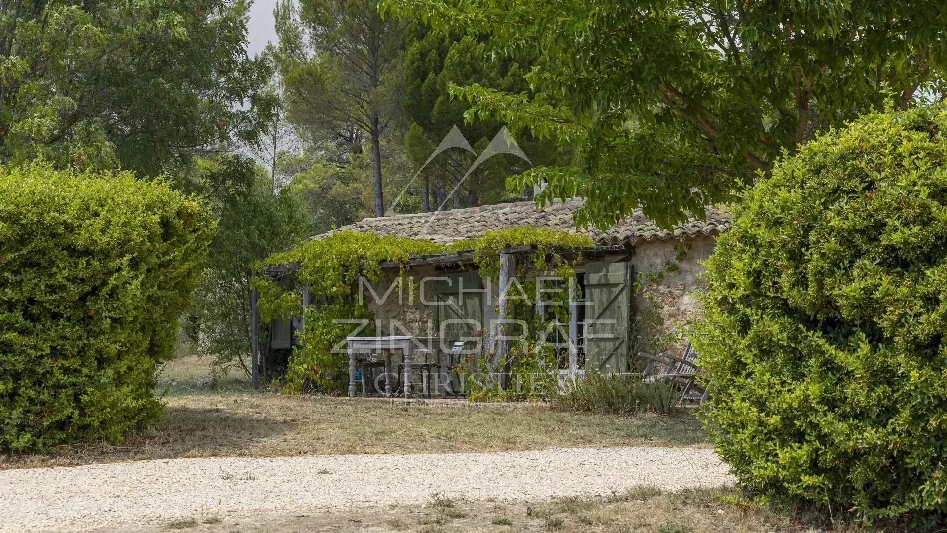 Character property in Cotignac – A Provençal estate surrounded by vineyards, olive trees and the art of living - 2